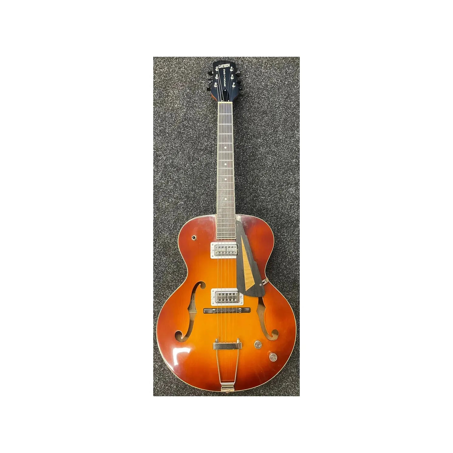 Gretsch G9555 New Yorker Archtop Guitar Modified with Pickups Gretsch G9555 New Yorker Archtop Guitar Modified with Pickups