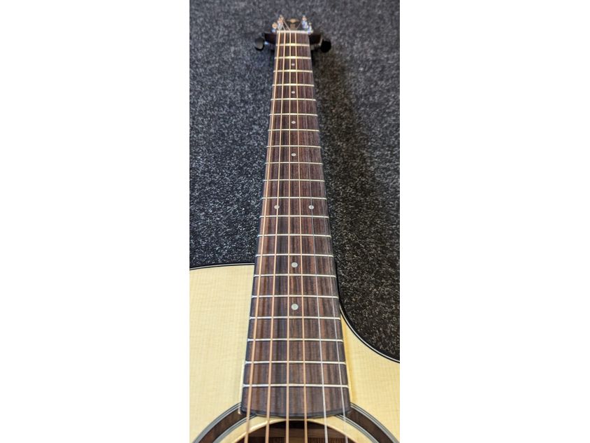 Crafter Able T-600 Orchestra Cutaway Electro Acoustic Guitar in Natural