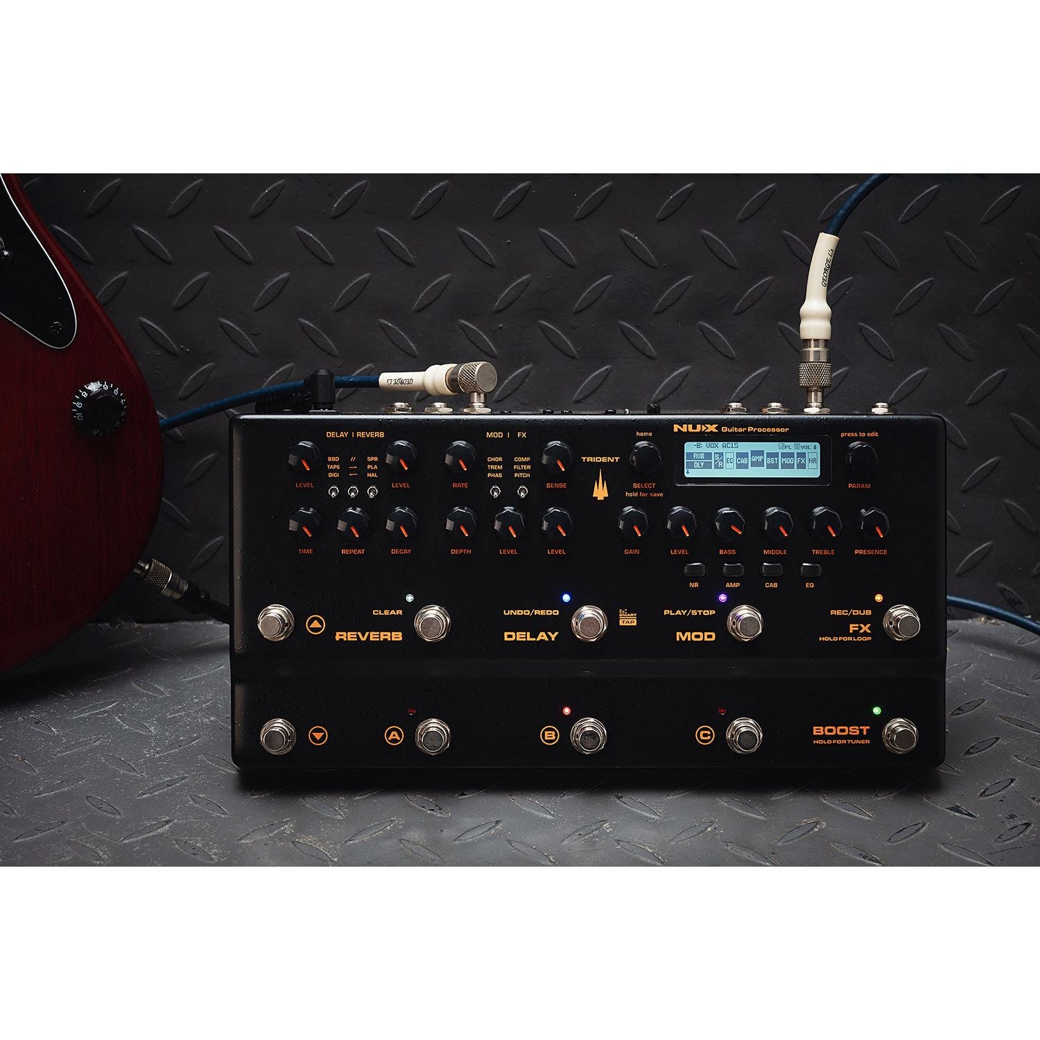 Nux Trident Integrated Amp Modeller and Multi-Effects Pedal