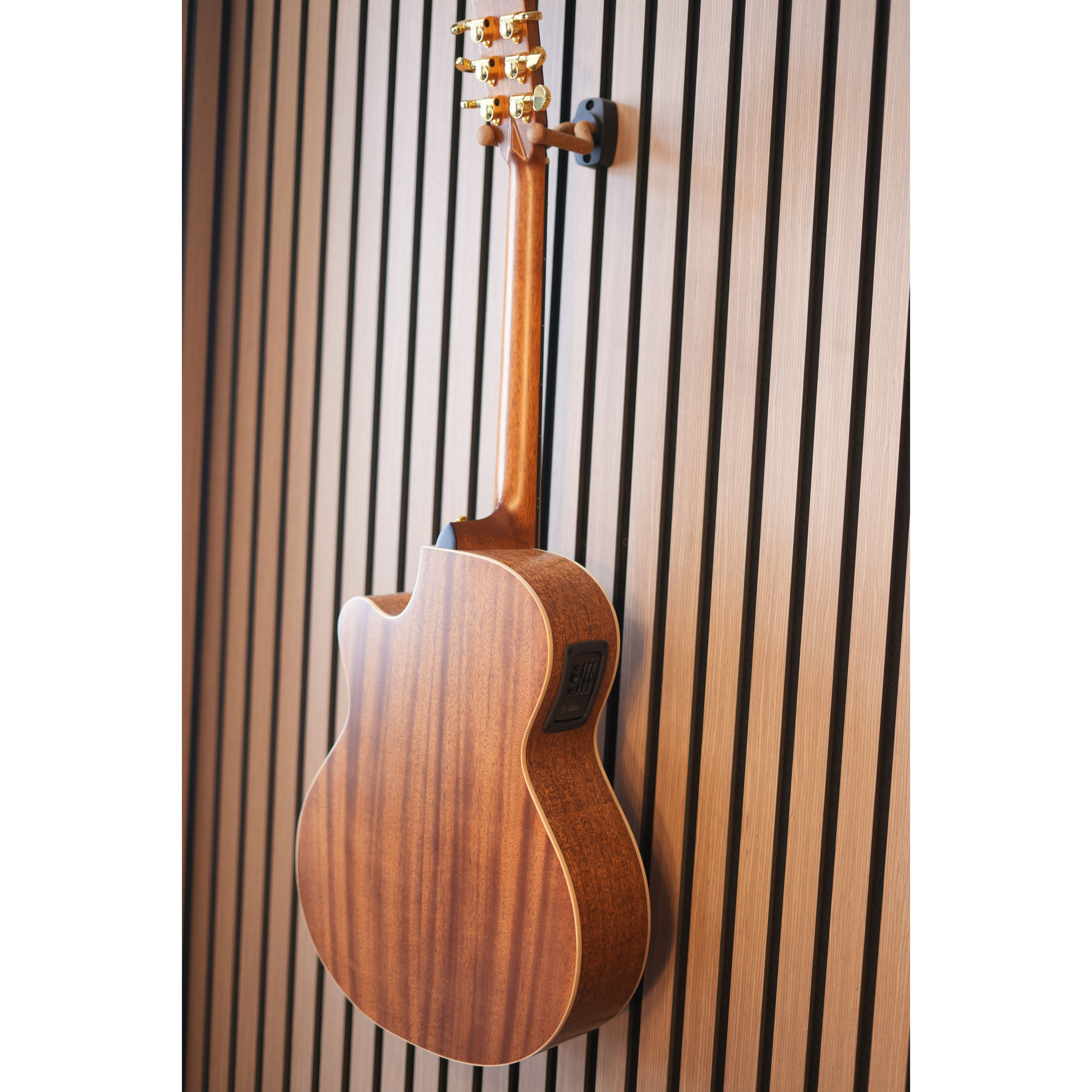 Tanglewood TGB4CE Great Britain 'Super Folk Cutaway' Electro Acoustic Guitar