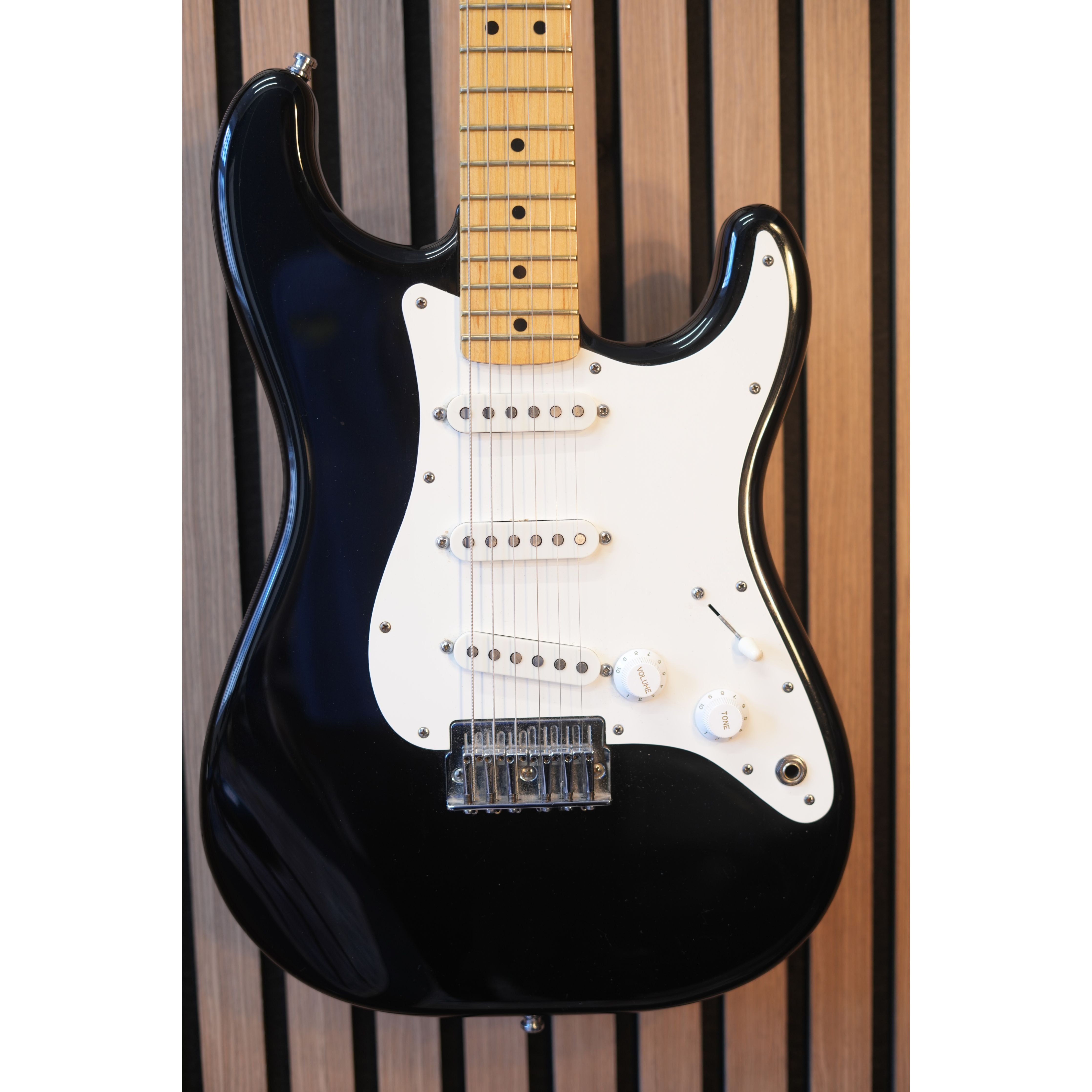 Fender "Dan Smith" American Stratocaster, USA, 1983, with Hardcase in Gloss Black Pre-Owned