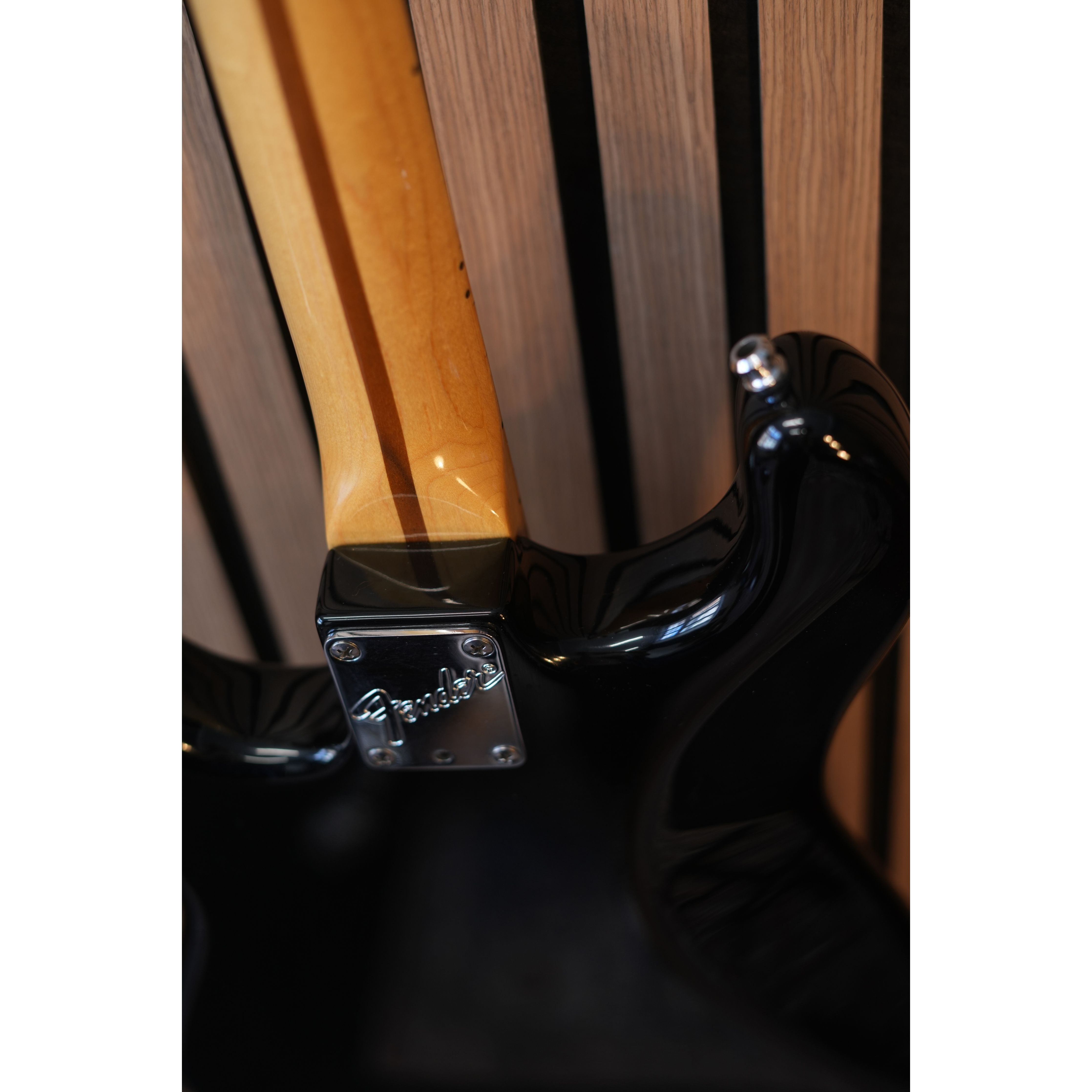 Fender "Dan Smith" American Stratocaster, USA, 1983, with Hardcase in Gloss Black Pre-Owned