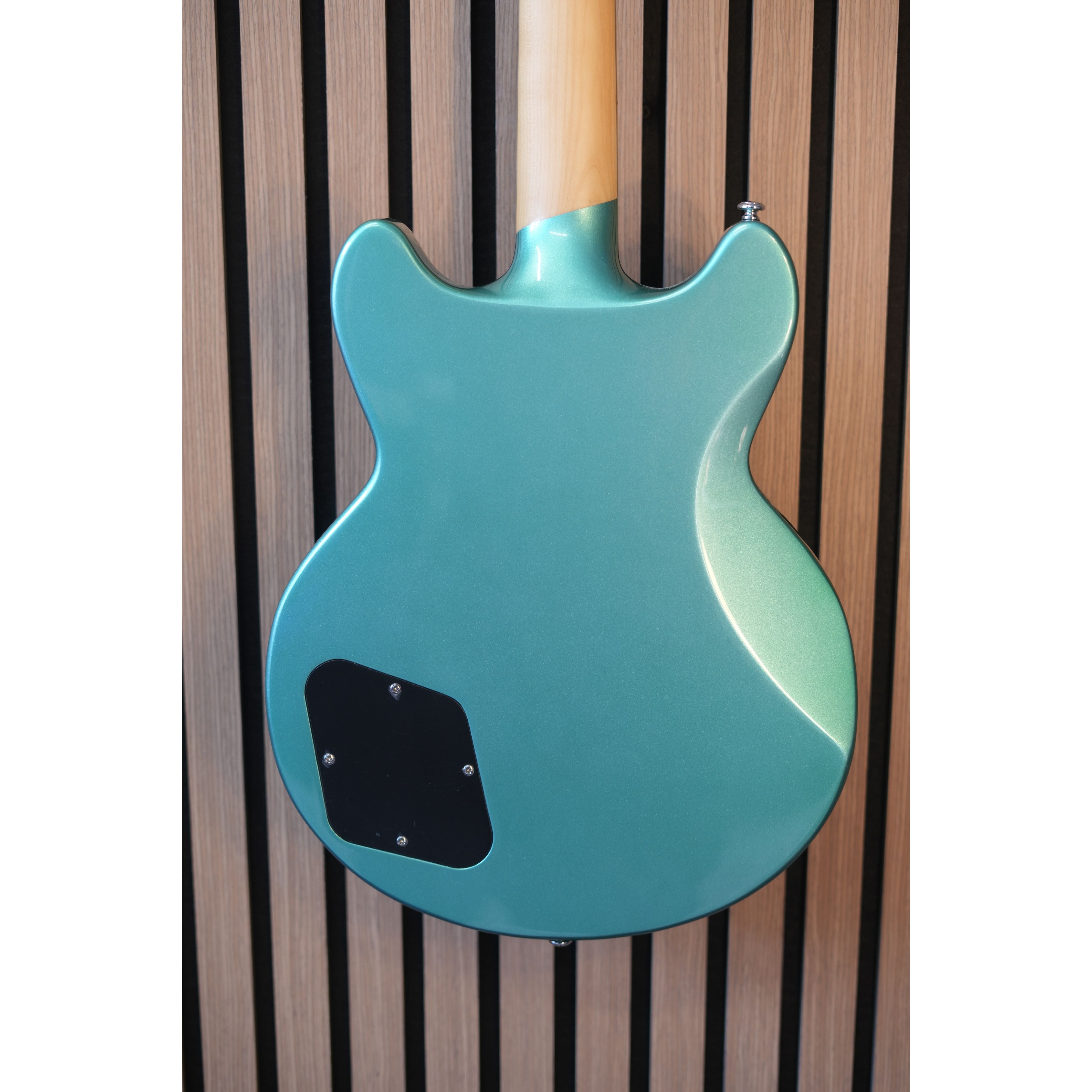 D'Angelico Premier Brighton Double Cut LP-Style Electric Guitar in Hunter Green with Gigbag Pre-Owned
