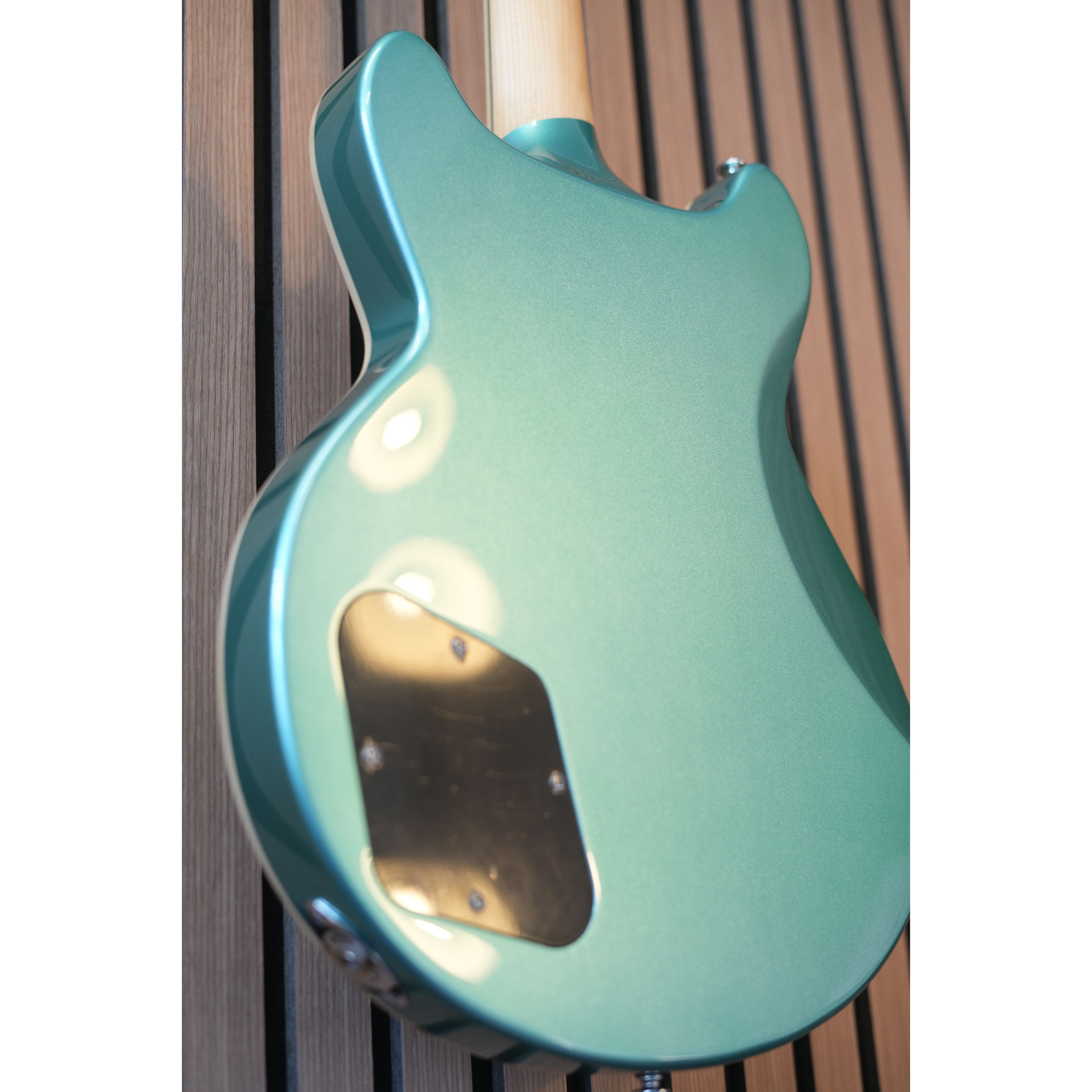 D'Angelico Premier Brighton Double Cut LP-Style Electric Guitar in Hunter Green with Gigbag Pre-Owned