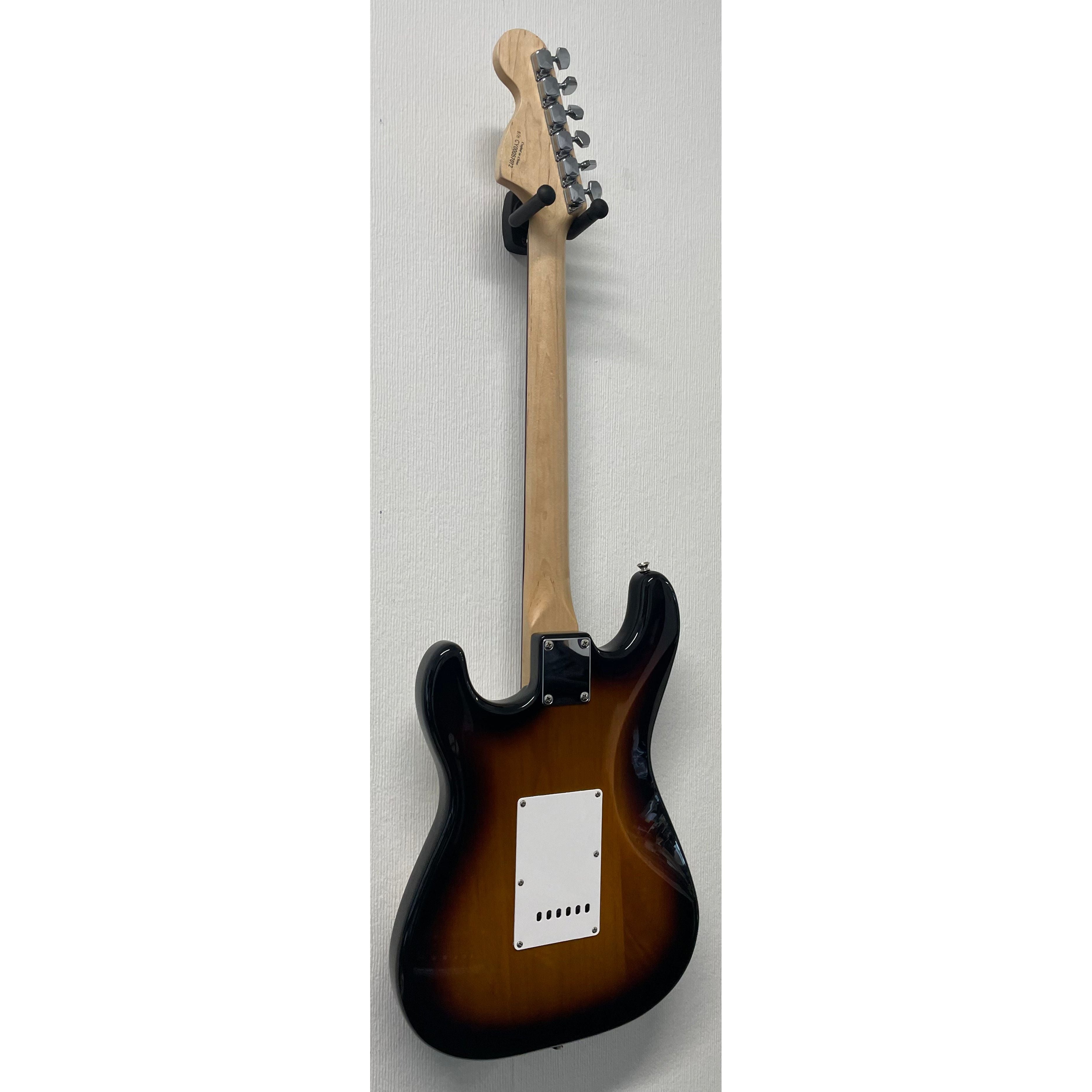 Squier Affinity Stratocaster Electric Guitar in 3 Tone Sunburst with Original Gigbag Pre-Owned