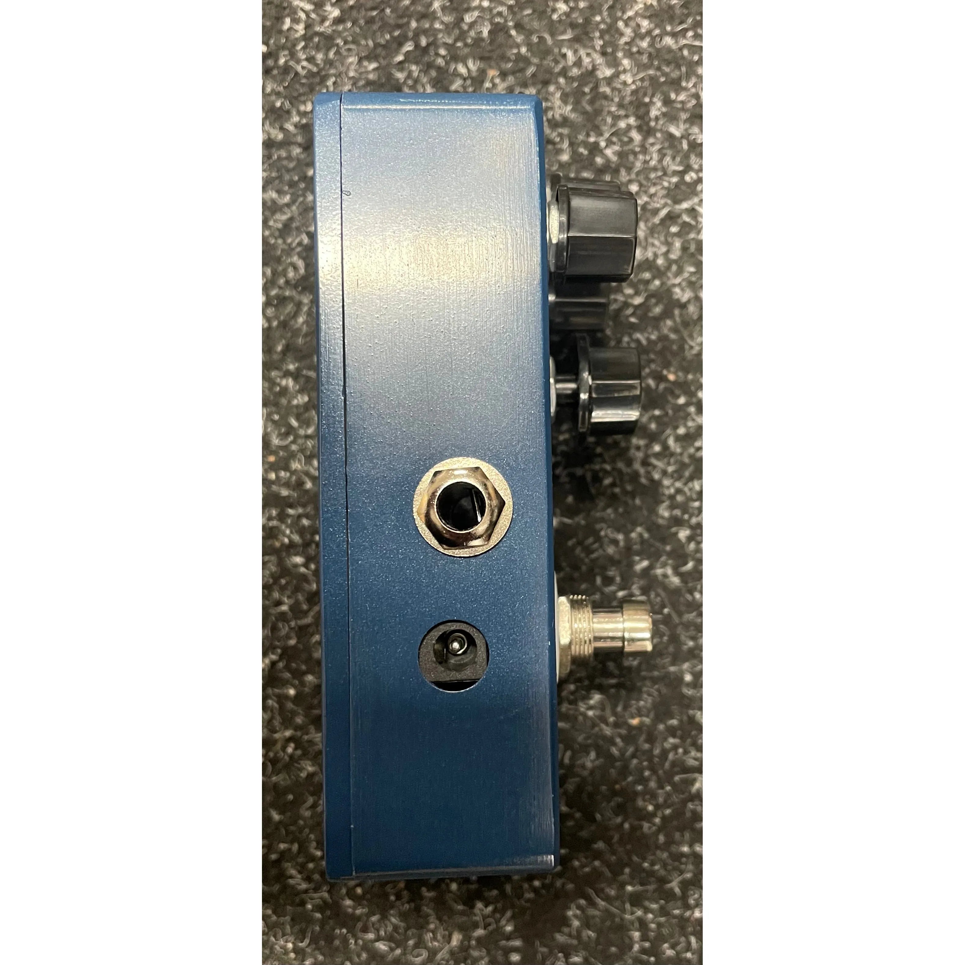 Caline CP-507 MARINA Reverb Modulation Multi Effect Guitar Pedal Pre-Owned