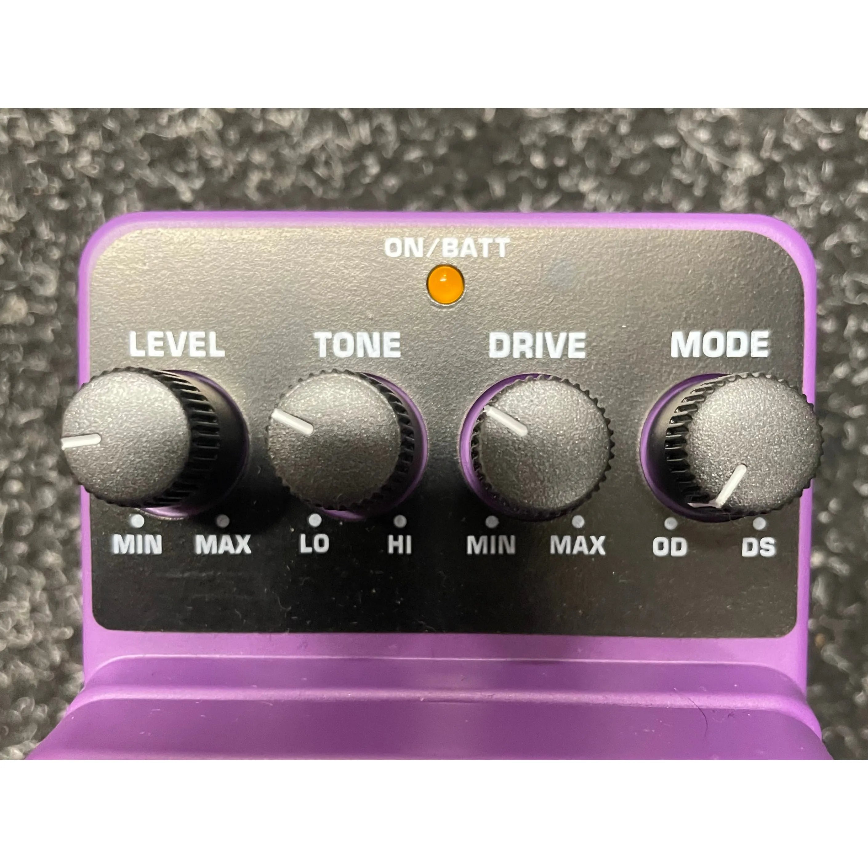Behringer Overdrive/Distortion OD300 2-Mode Effects Pedal Pre-Owned