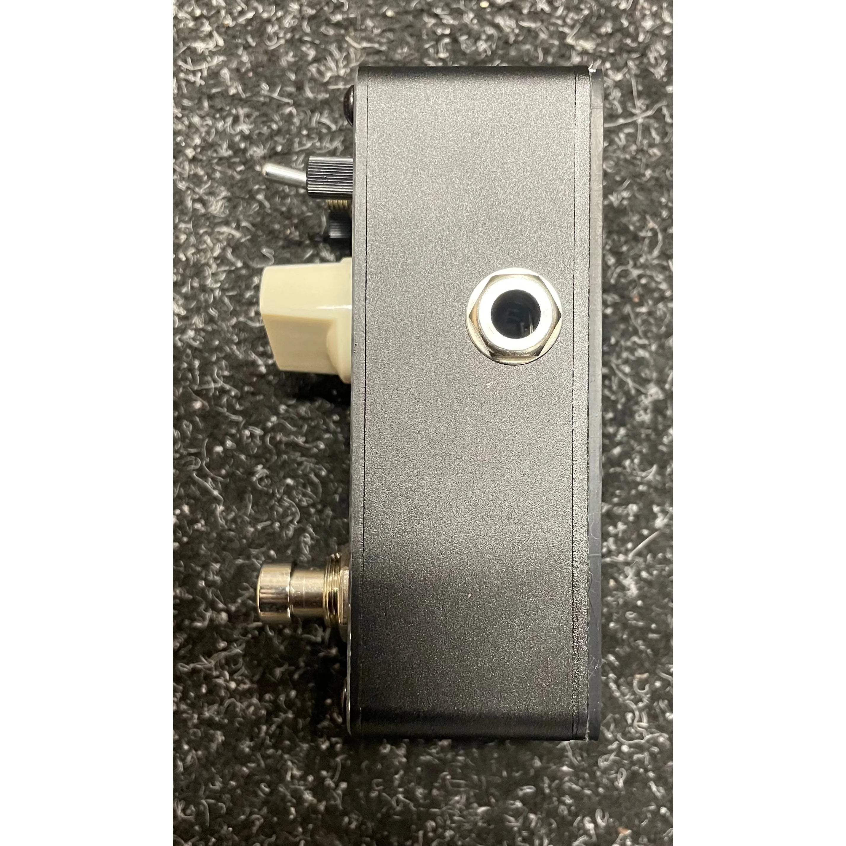 Sondery Metal Distortion Pedal Pre-Owned