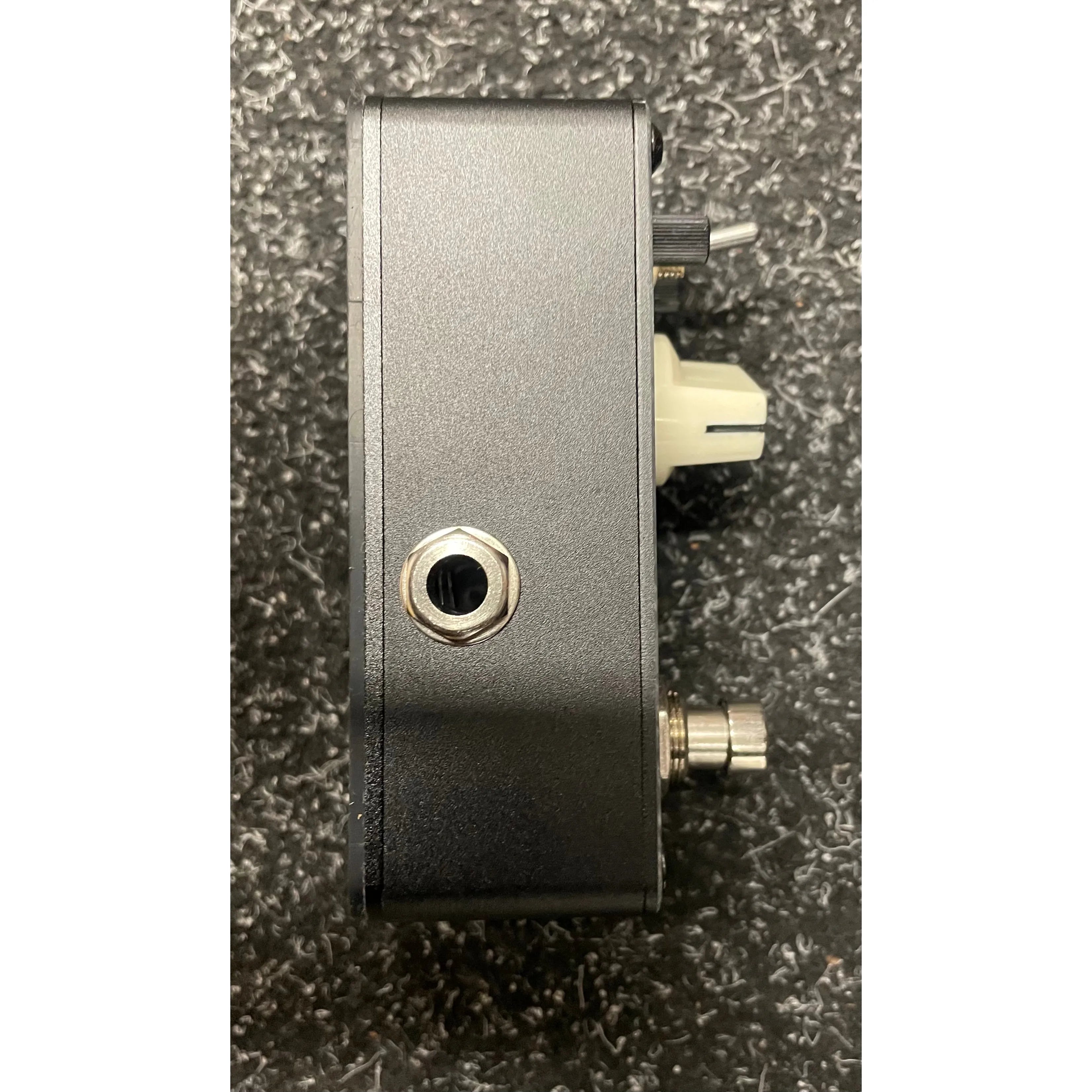 Sondery Metal Distortion Pedal Pre-Owned