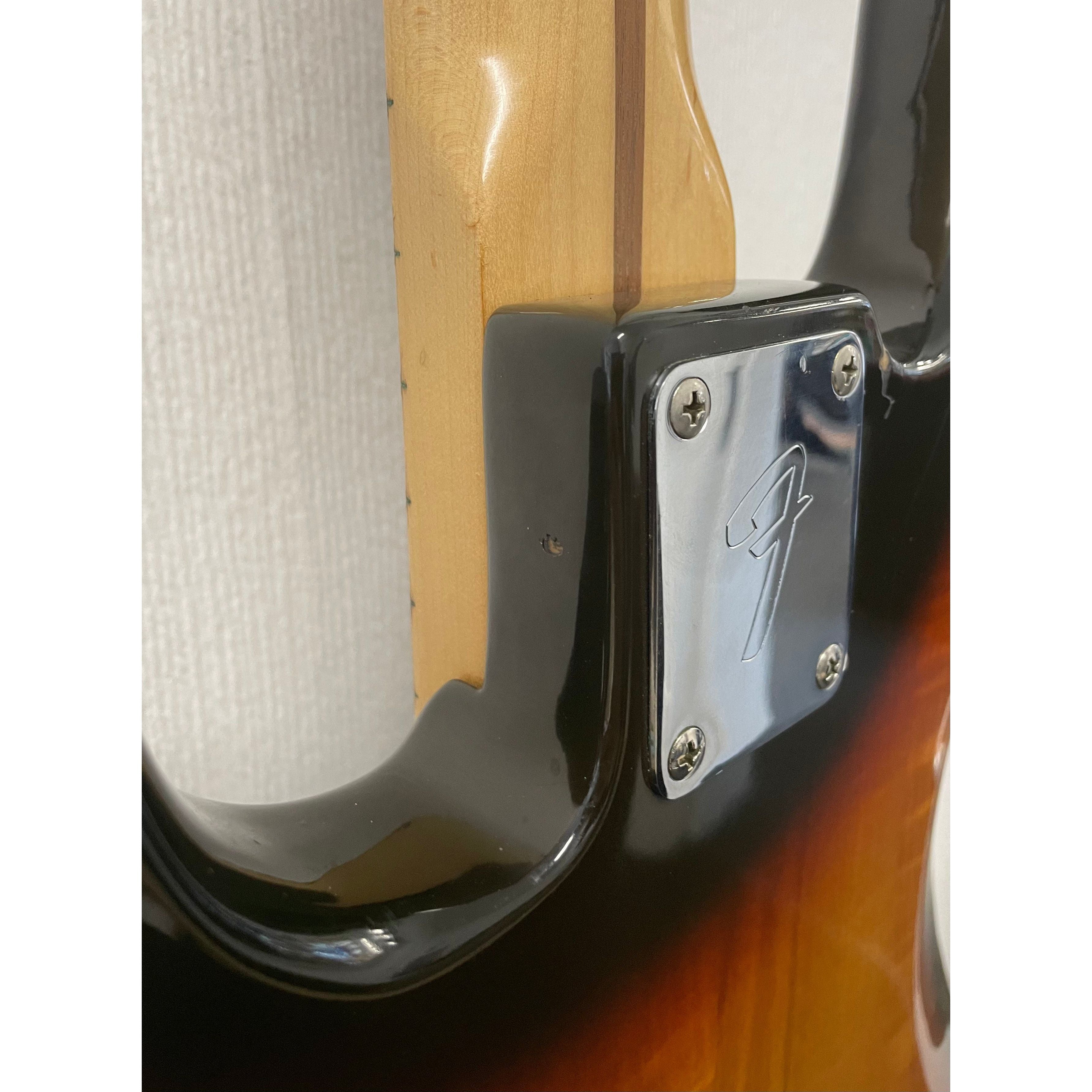 Fender USA Precision Bass 1979 in Sunburst with Hardcase Pre-Owned