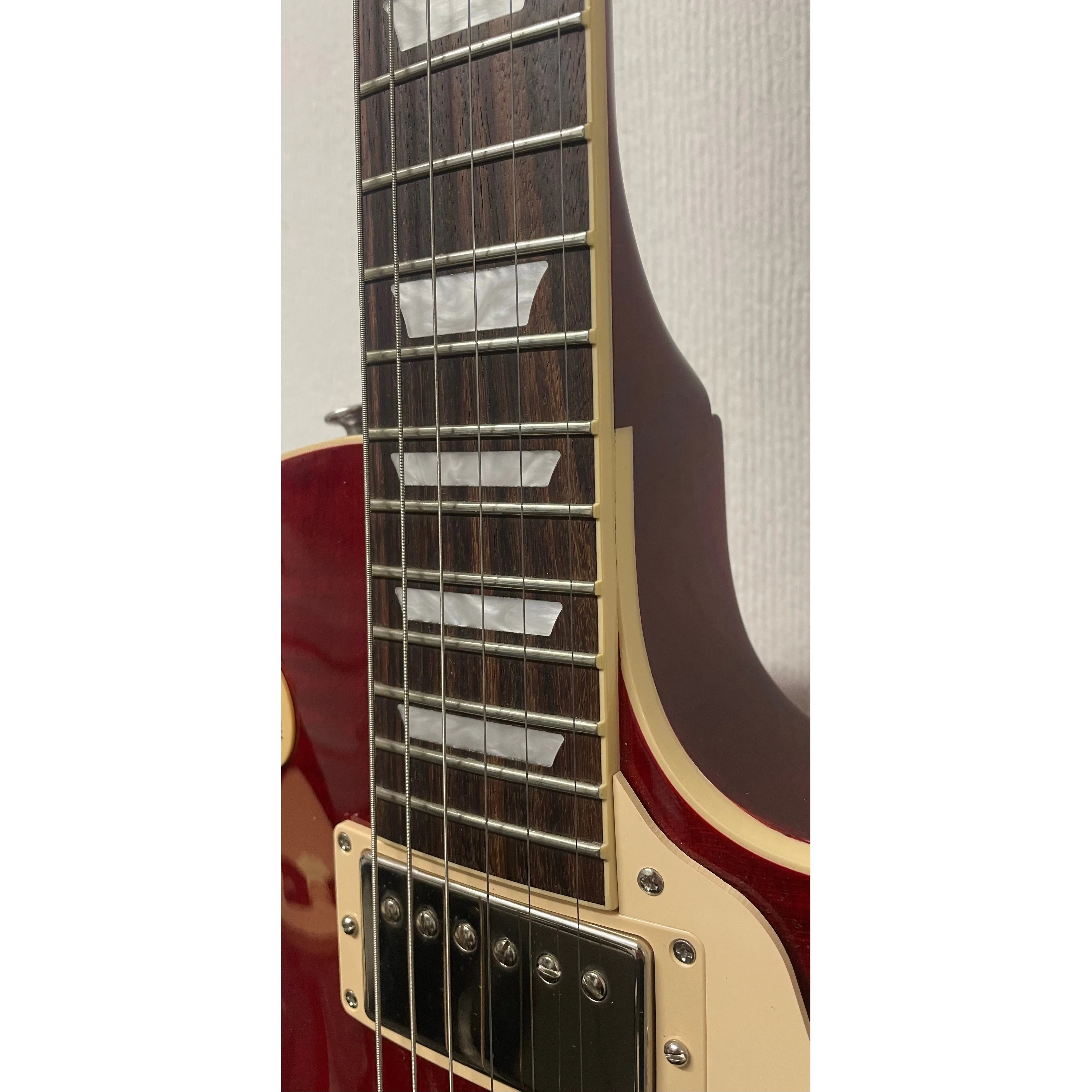 Gibson Les Paul Standard 50s Figured Top in Trans Cherry with Original Hardcase, Case Candy and Box