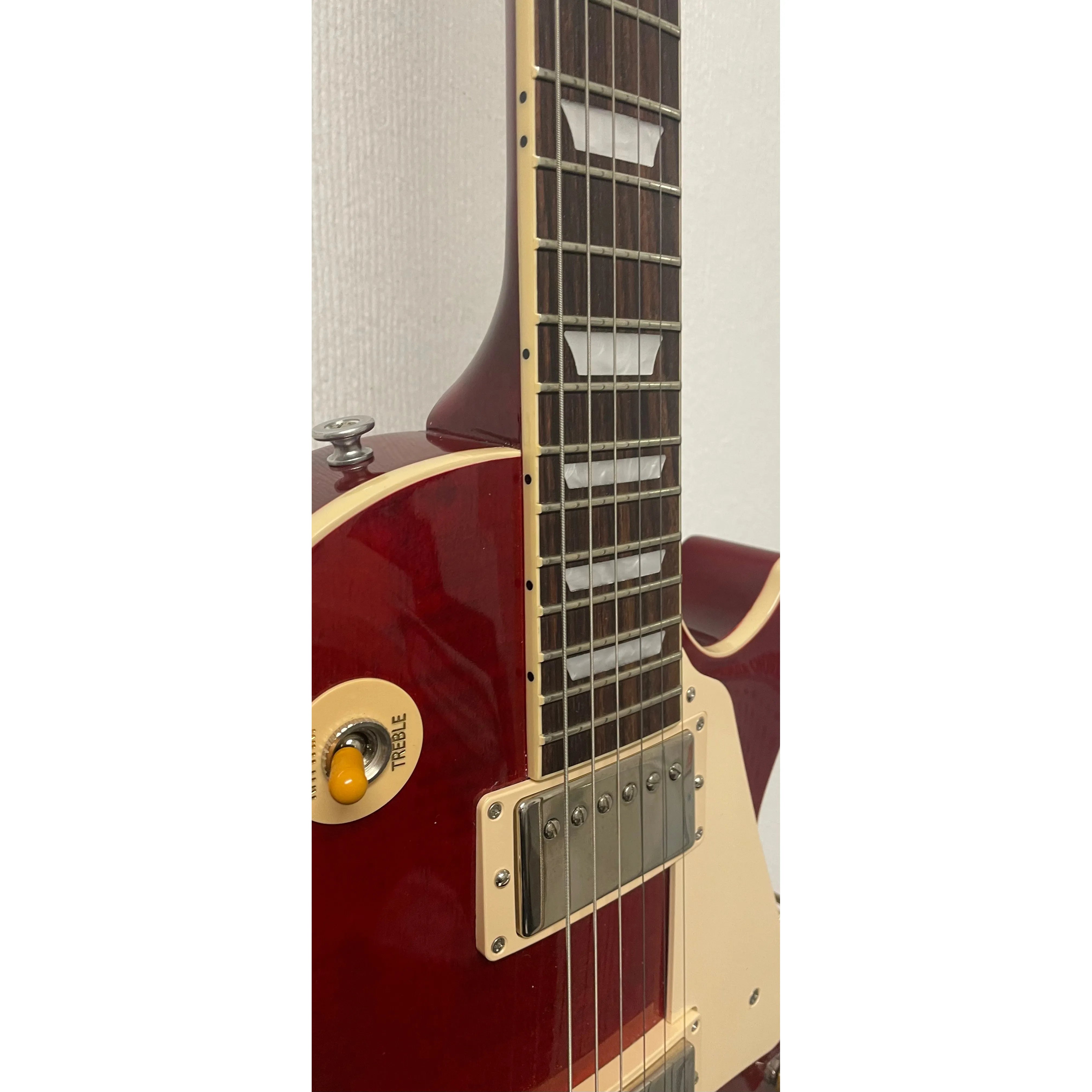 Gibson Les Paul Standard 50s Figured Top in Trans Cherry with Original Hardcase, Case Candy and Box