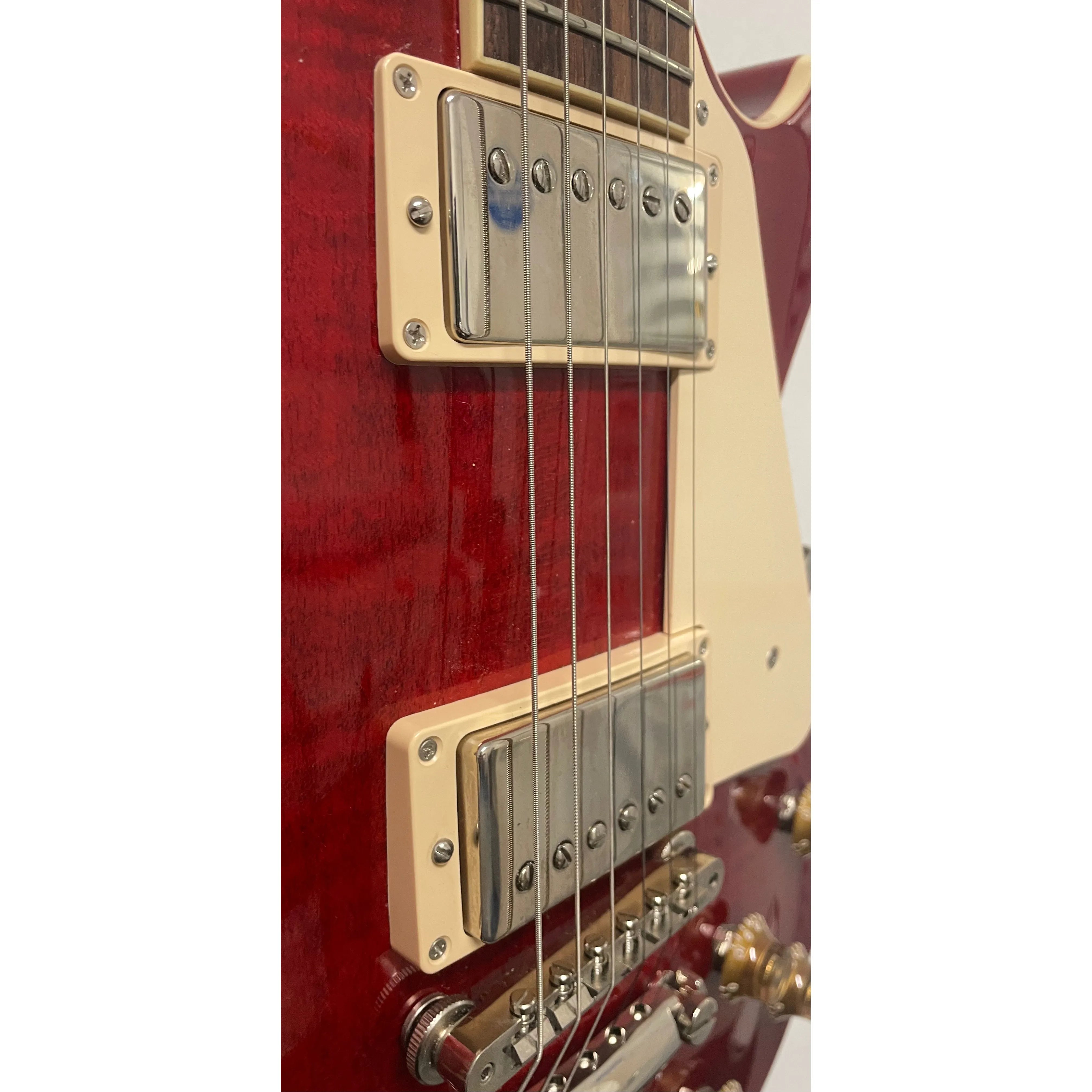 Gibson Les Paul Standard 50s Figured Top in Trans Cherry with Original Hardcase, Case Candy and Box