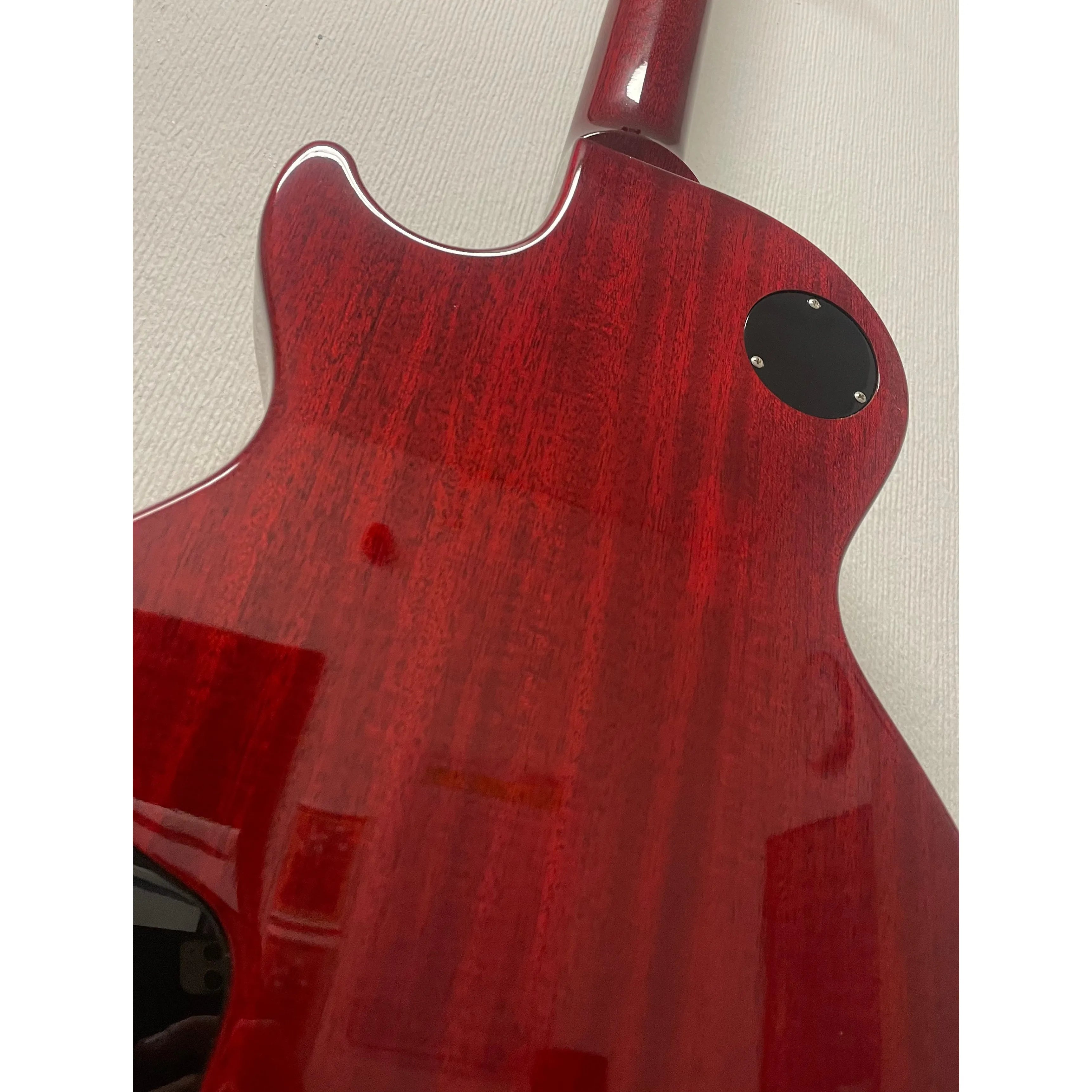 Gibson Les Paul Standard 50s Figured Top in Trans Cherry with Original Hardcase, Case Candy and Box