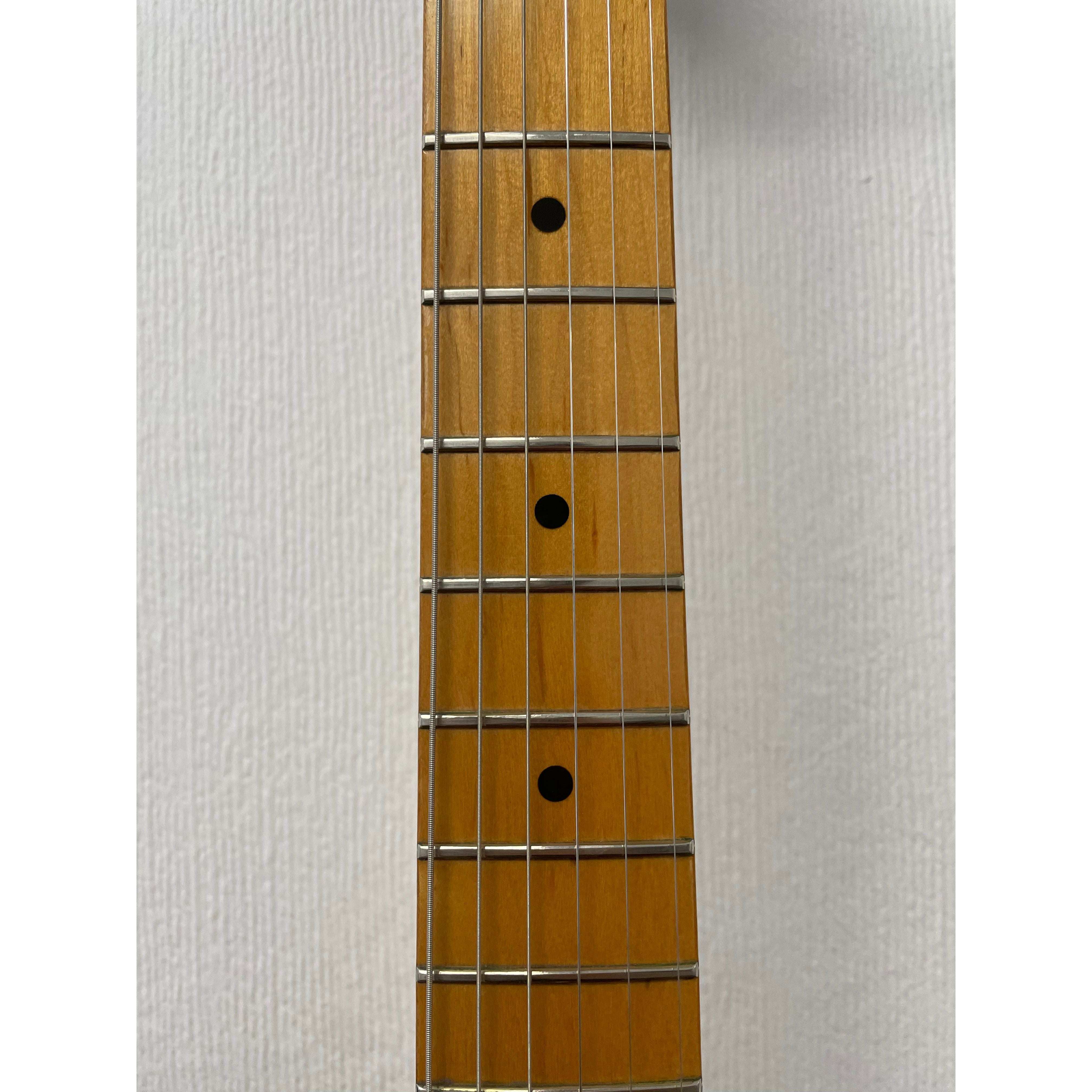 Fender USA Stratocaster 1989 in 3 Tone Sunburst with Fender Lace Sensor Pickups and Hardcase Pre-Owned