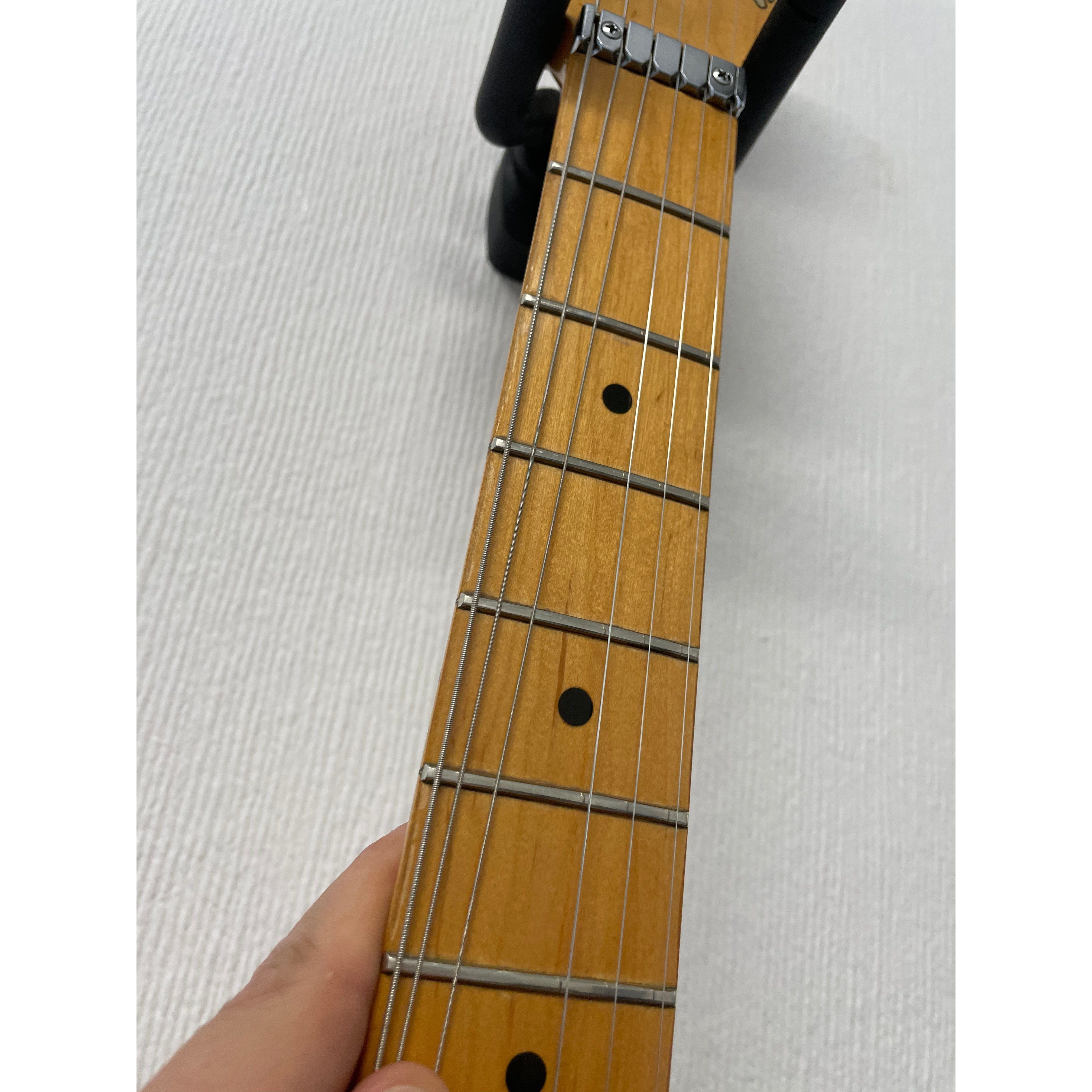 Fender USA Stratocaster 1989 in 3 Tone Sunburst with Fender Lace Sensor Pickups and Hardcase Pre-Owned