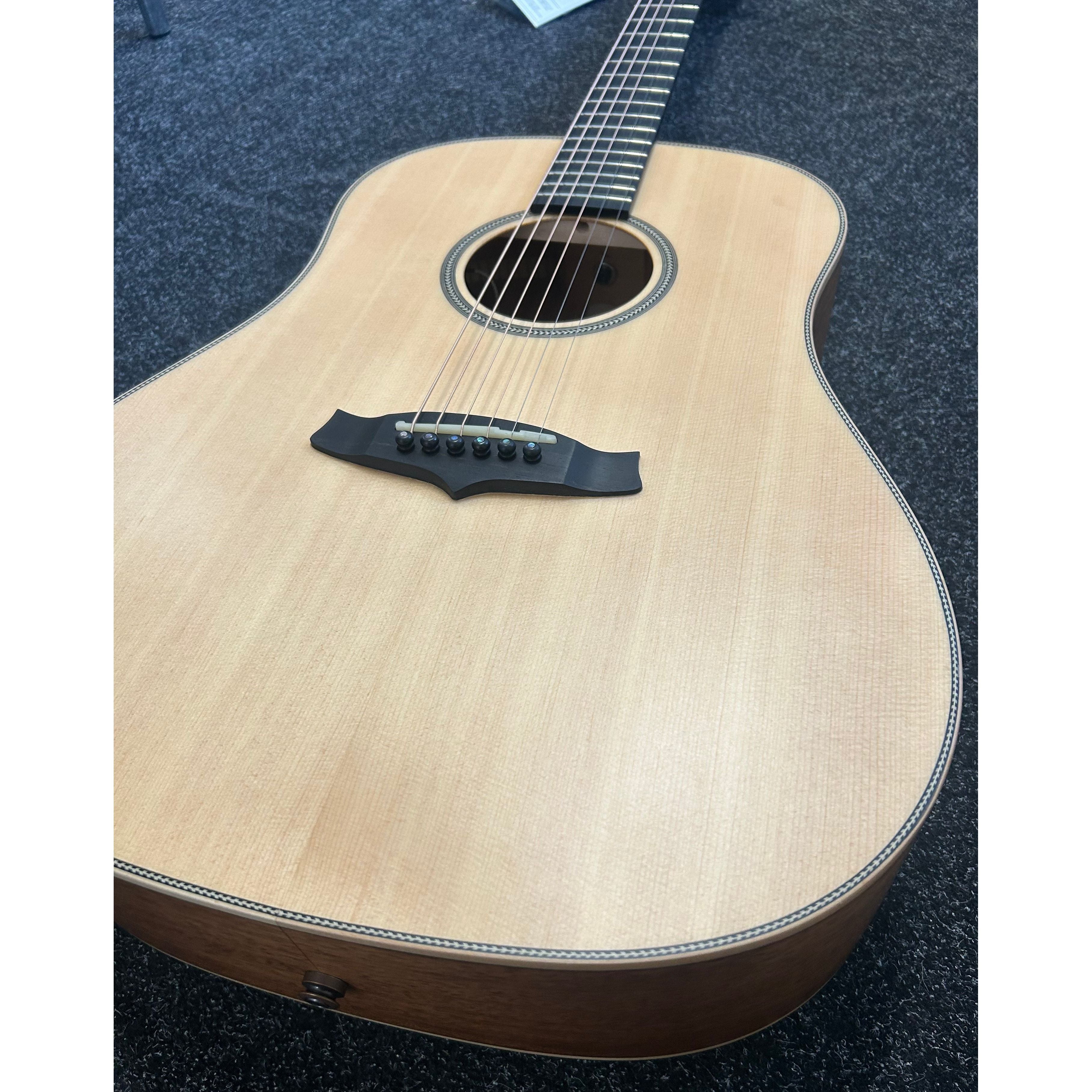 Tanglewood TGB5SE Great Britain 'Dreadnought' Electro Acoustic Guitar