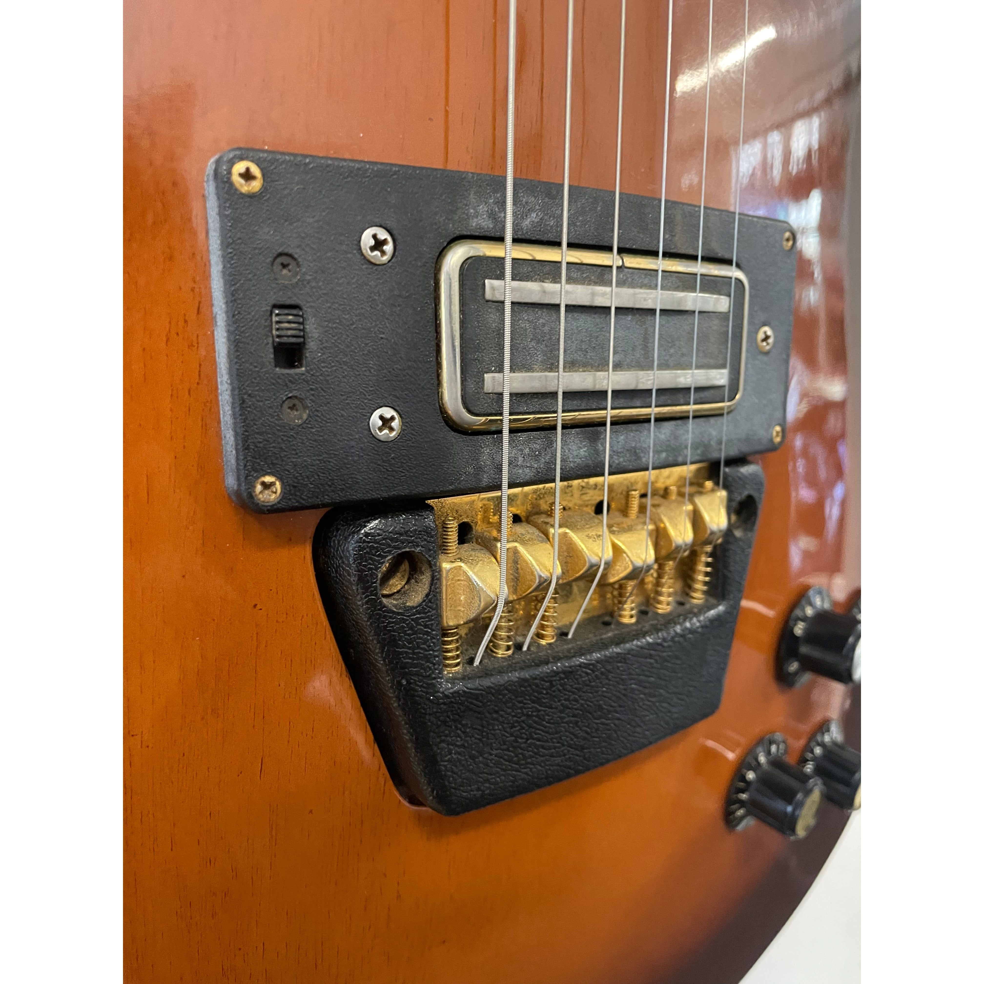 Ovation Ultra Kamen II (UK II) in Sunburst with Original Hardcase Pre-Owned