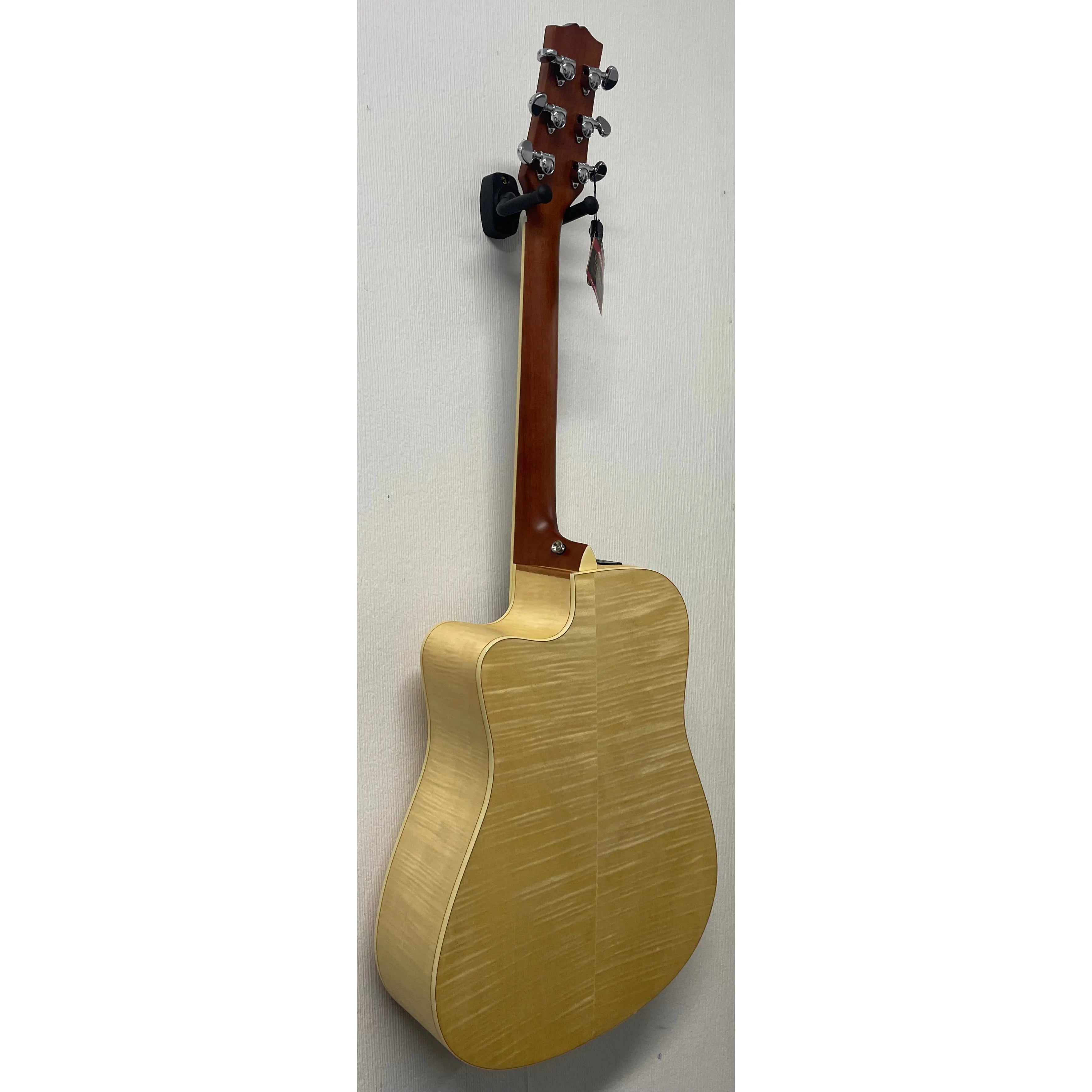 Turner Dreadnought 60CE Electro Acoustic Guitar