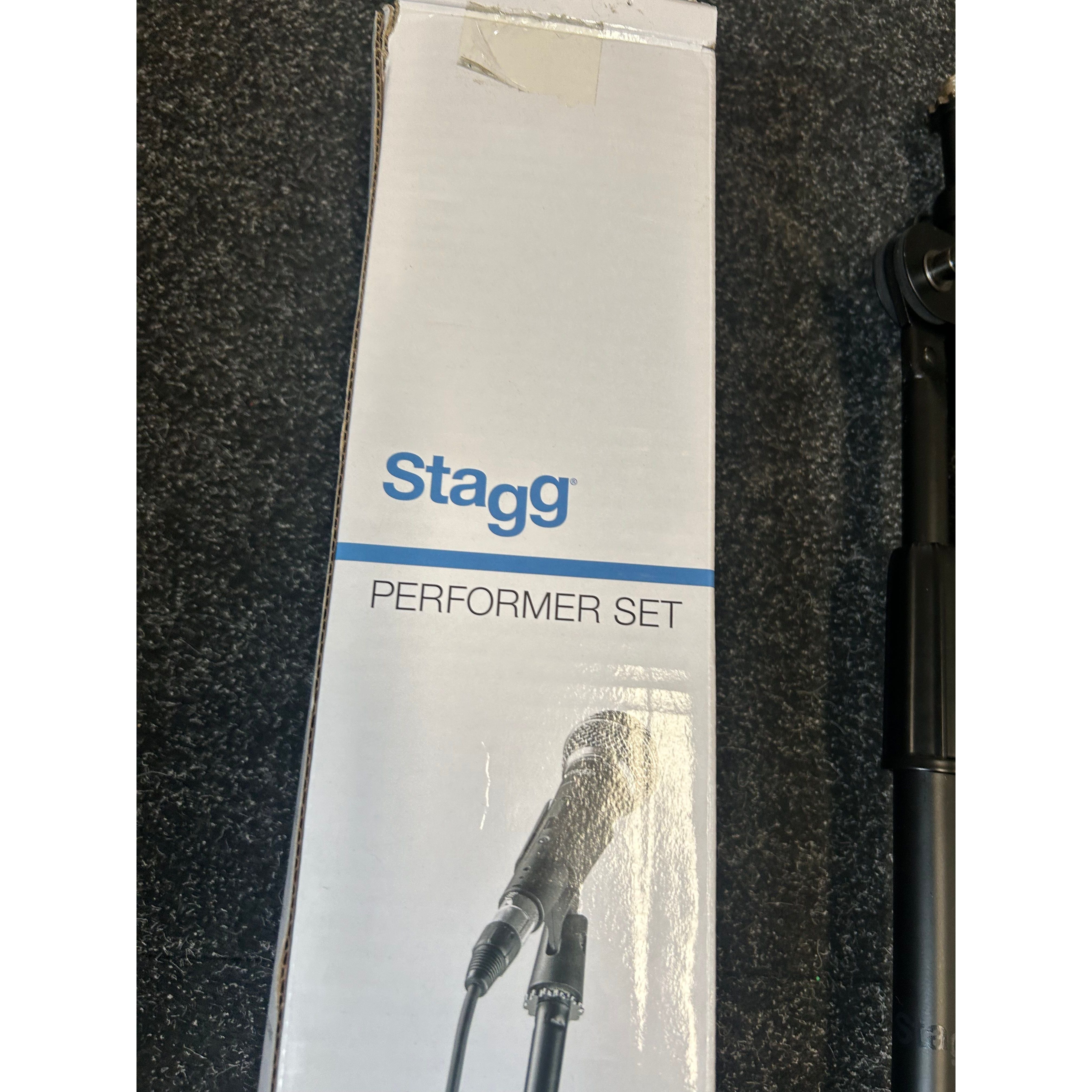 Stagg Microphone Performer Set, Mic, Stand and Clip - B-Stock