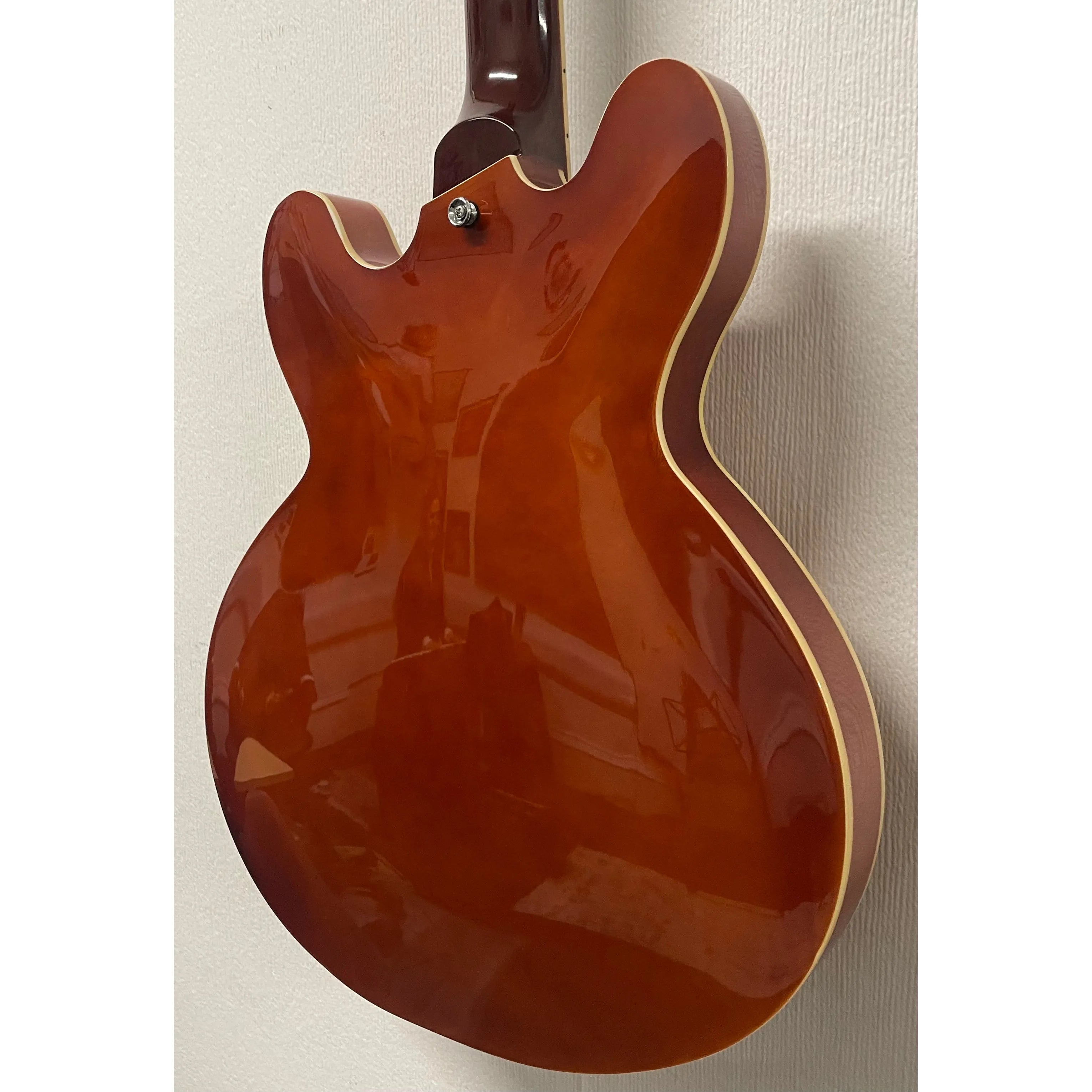 Vintage Hollowbody Electric Guitar VSA500 in Honeyburst Pre-Owned