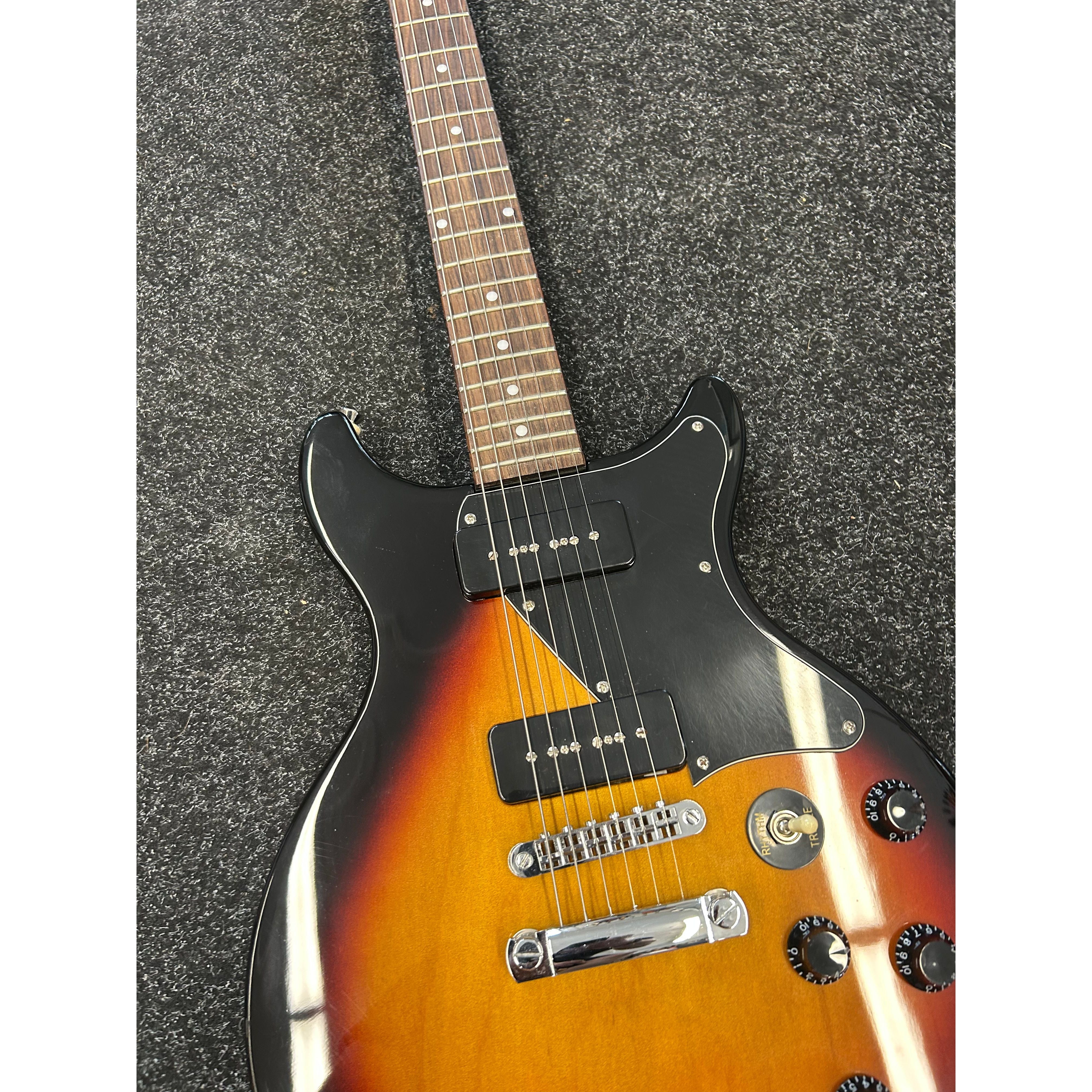 Cruiser by Crafter DC LJ550 Double Cut LP-Style Electric Guitar with P90’s in Sunburst Pre-Owned