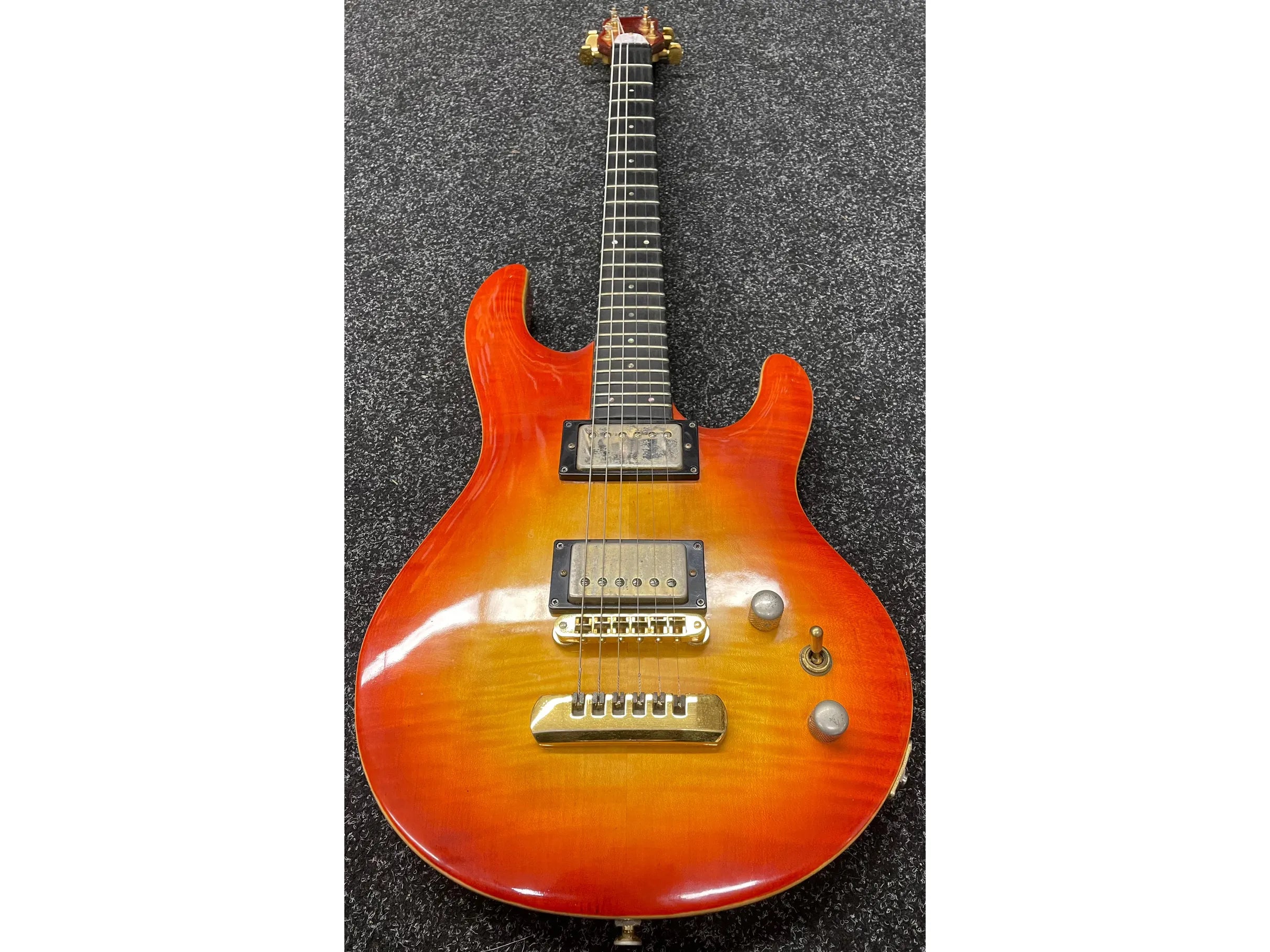 Chatsworth Socorra Custom Plus "PRS Style" Luthier Built Electric Guitar with Gigbag Pre-Owned