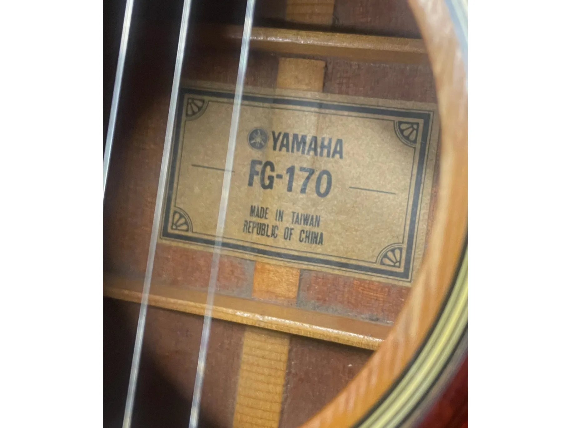 Yamaha 1970s Acoustic Guitar FG-170 Pre-Owned