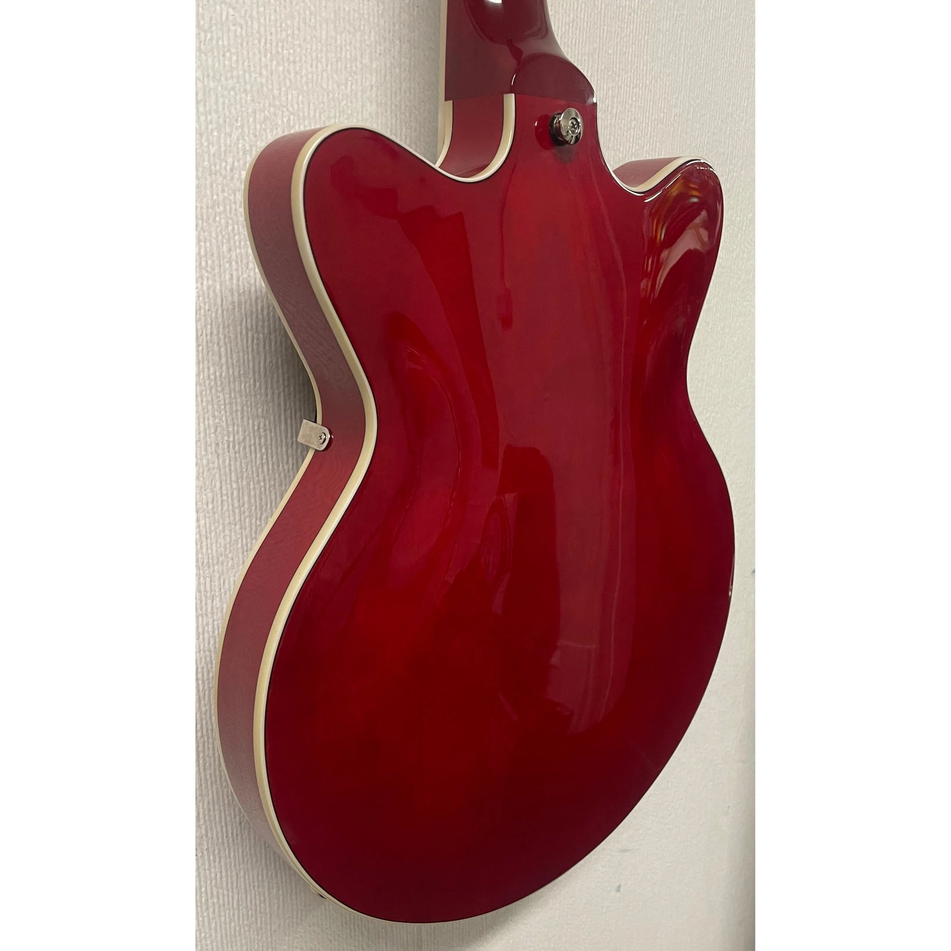 Gretsch G2655 Streamliner with Center Block Jr Double-Cut in Flagstaff Red Pre-Owned