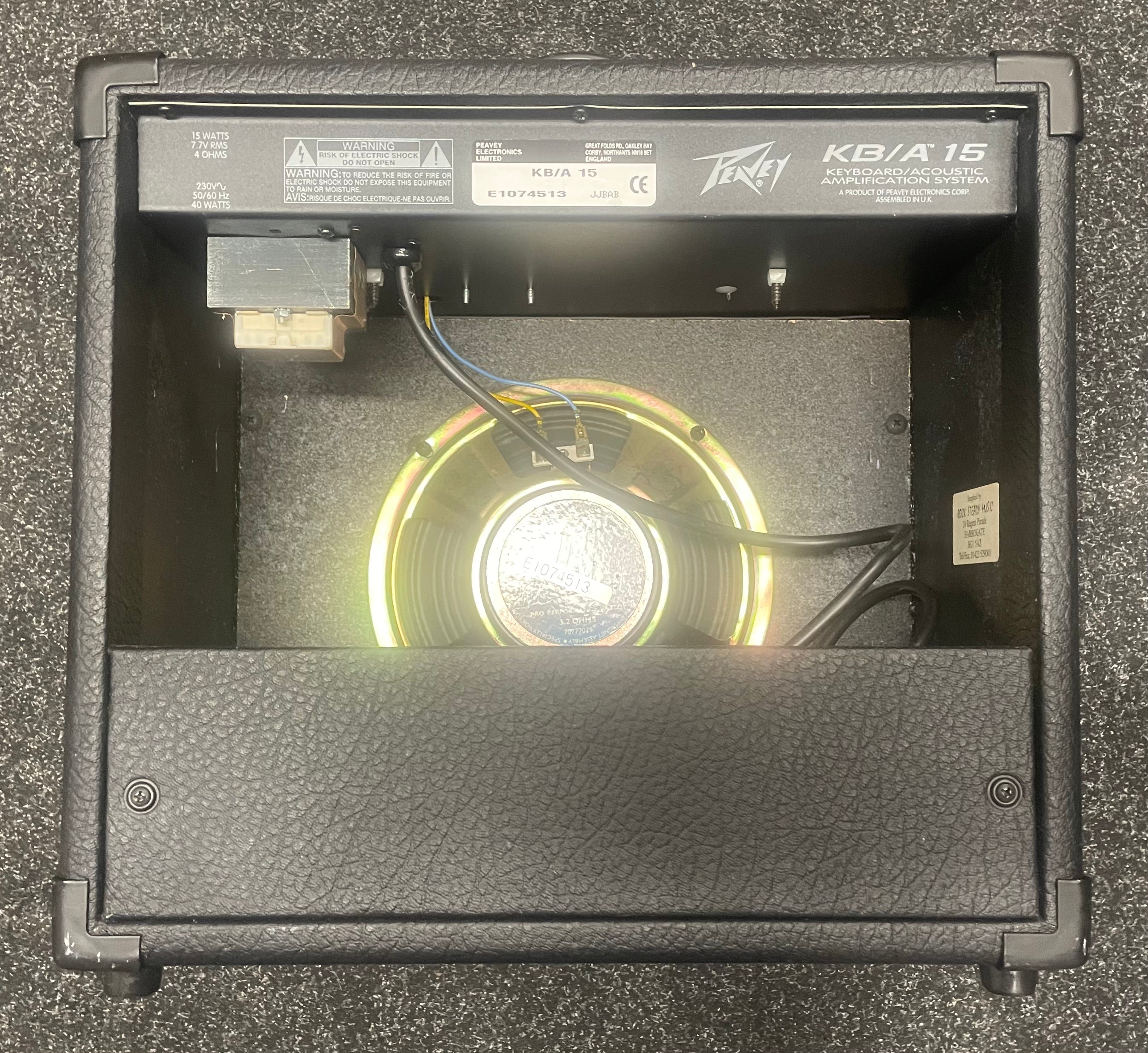 Peavey KB/A15 Acoustic Guitar and Keyboard Amplifier Pre-Owned