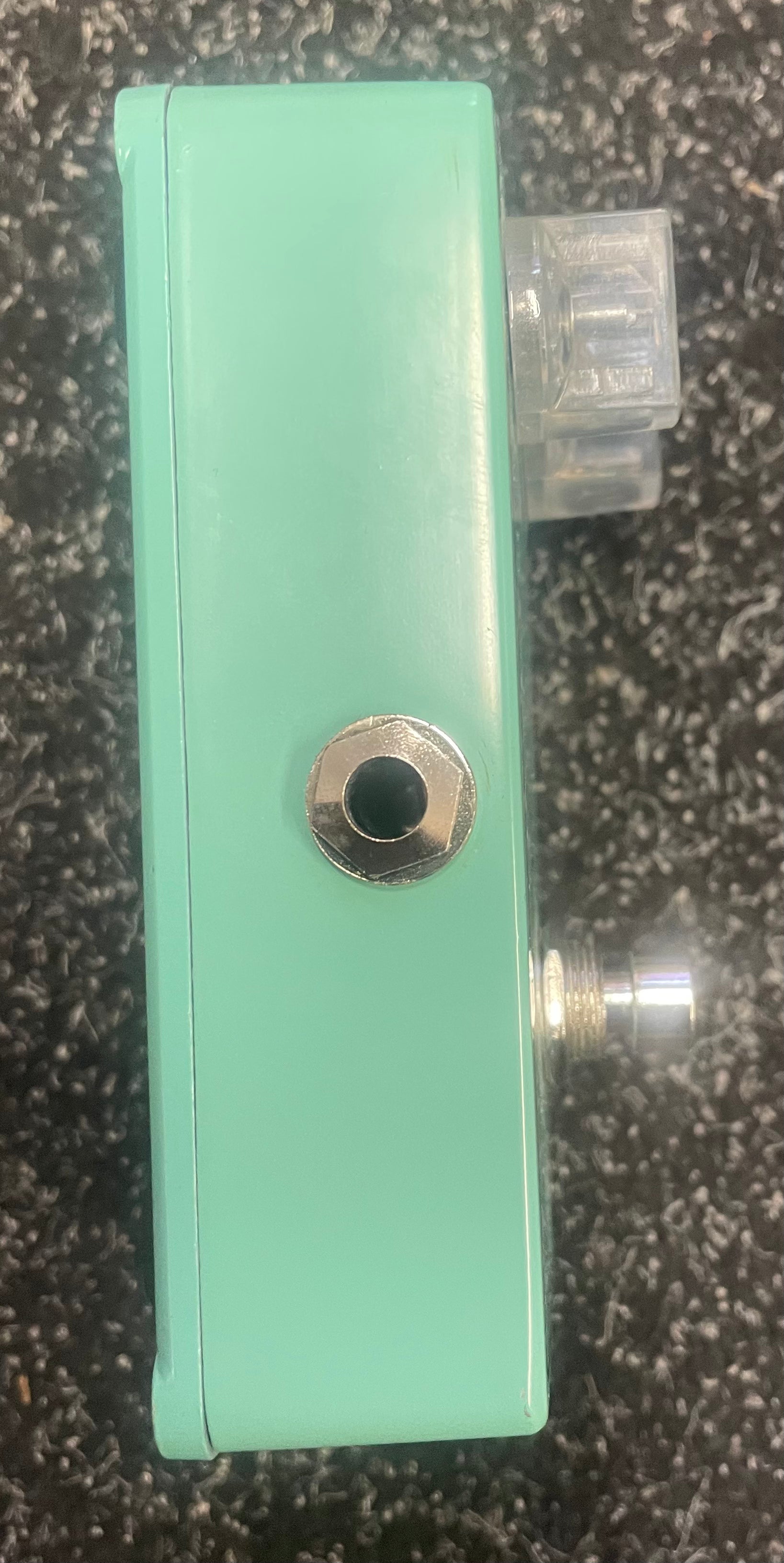 Belcat CHR-604 Analog Chorus Pedal For Electric Guitar Pre-Owned