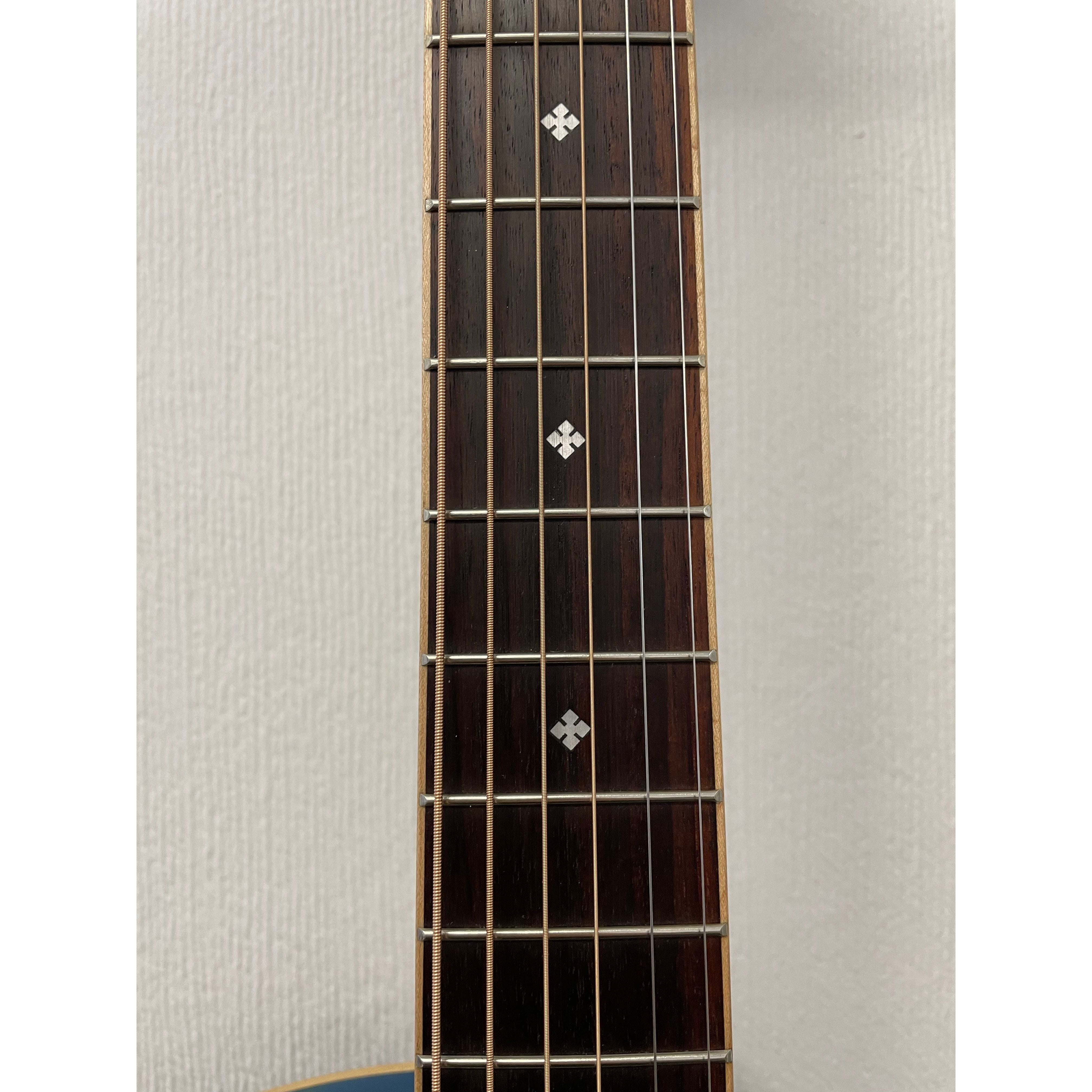 Aria Folk Size Electro Acoustic Guitar with Built in Effects FET-01FX SBL in Thru Blue with Original Gigbag Pre-Owned