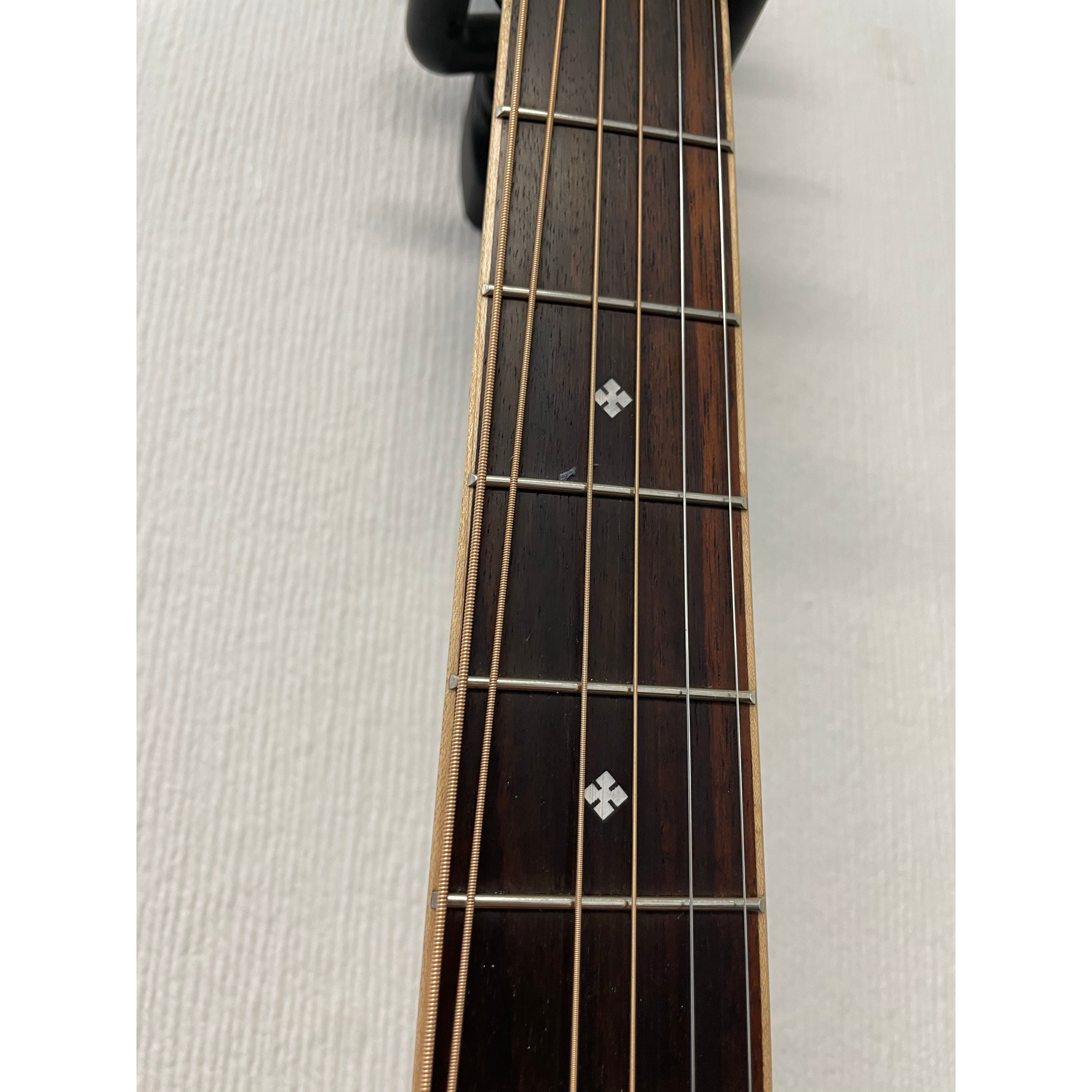 Aria Folk Size Electro Acoustic Guitar with Built in Effects FET-01FX SBL in Thru Blue with Original Gigbag Pre-Owned