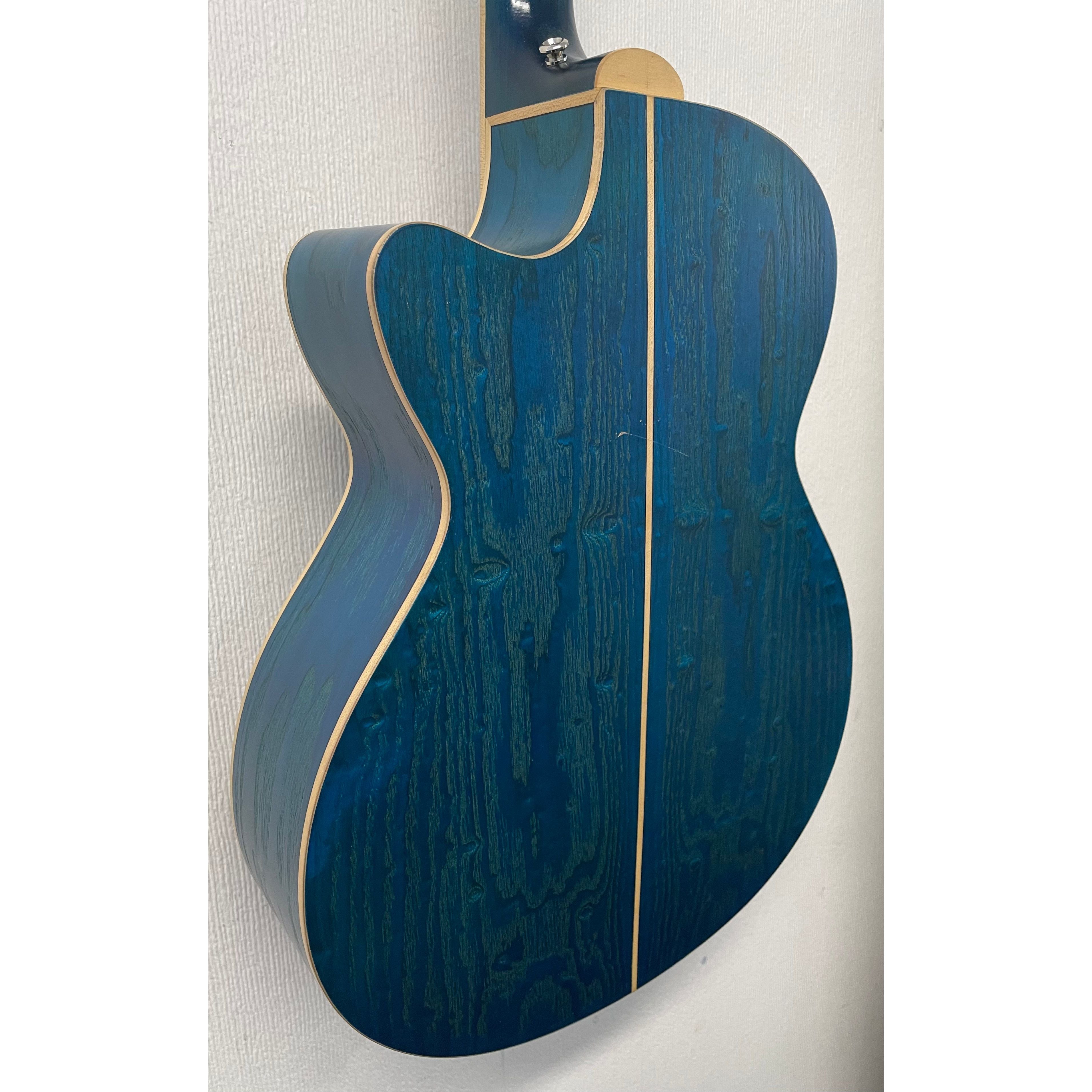 Aria Folk Size Electro Acoustic Guitar with Built in Effects FET-01FX SBL in Thru Blue with Original Gigbag Pre-Owned