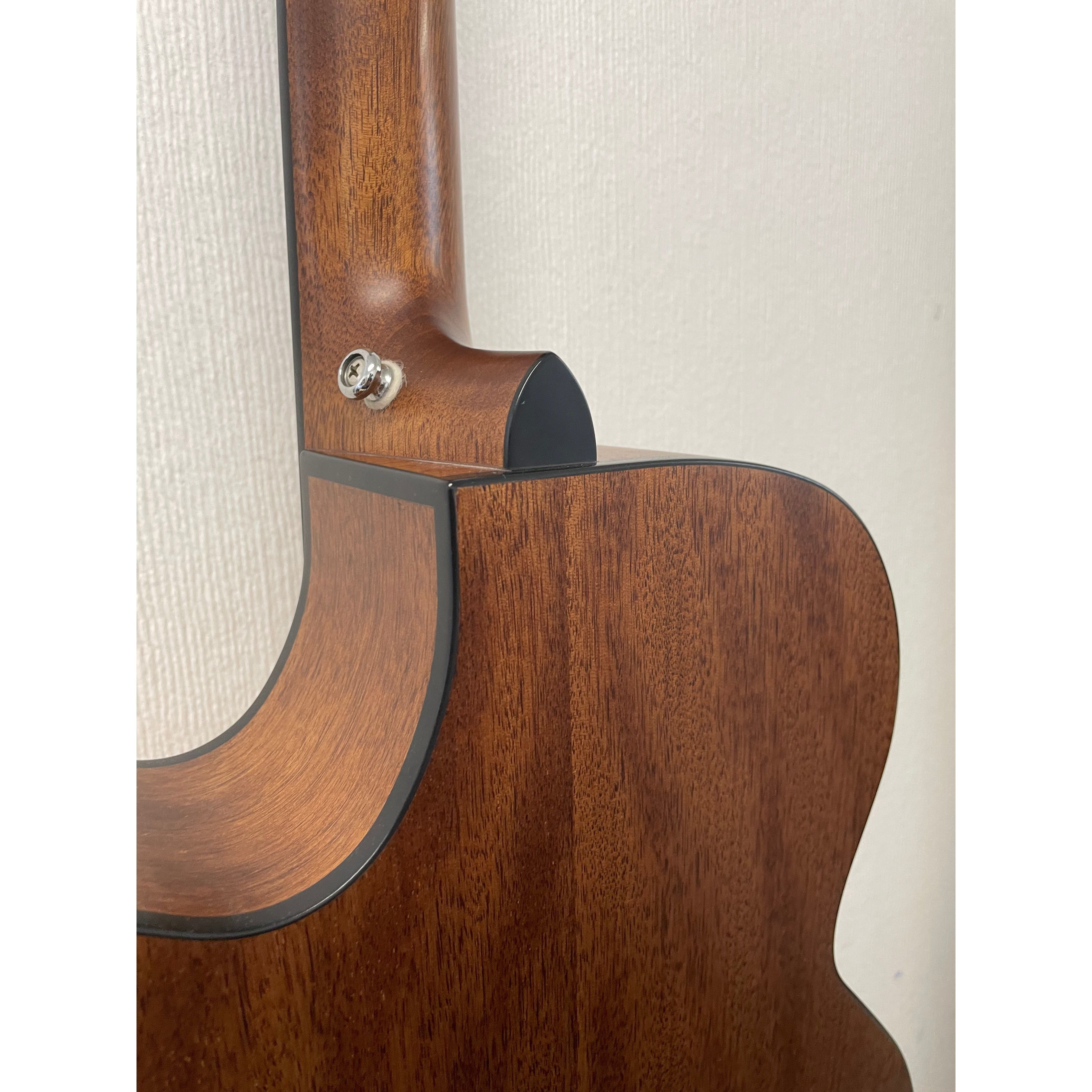 Cort Electro Acoustic Slimline Guitar SFX E NS in Natural Satin Finish Pre-Owned