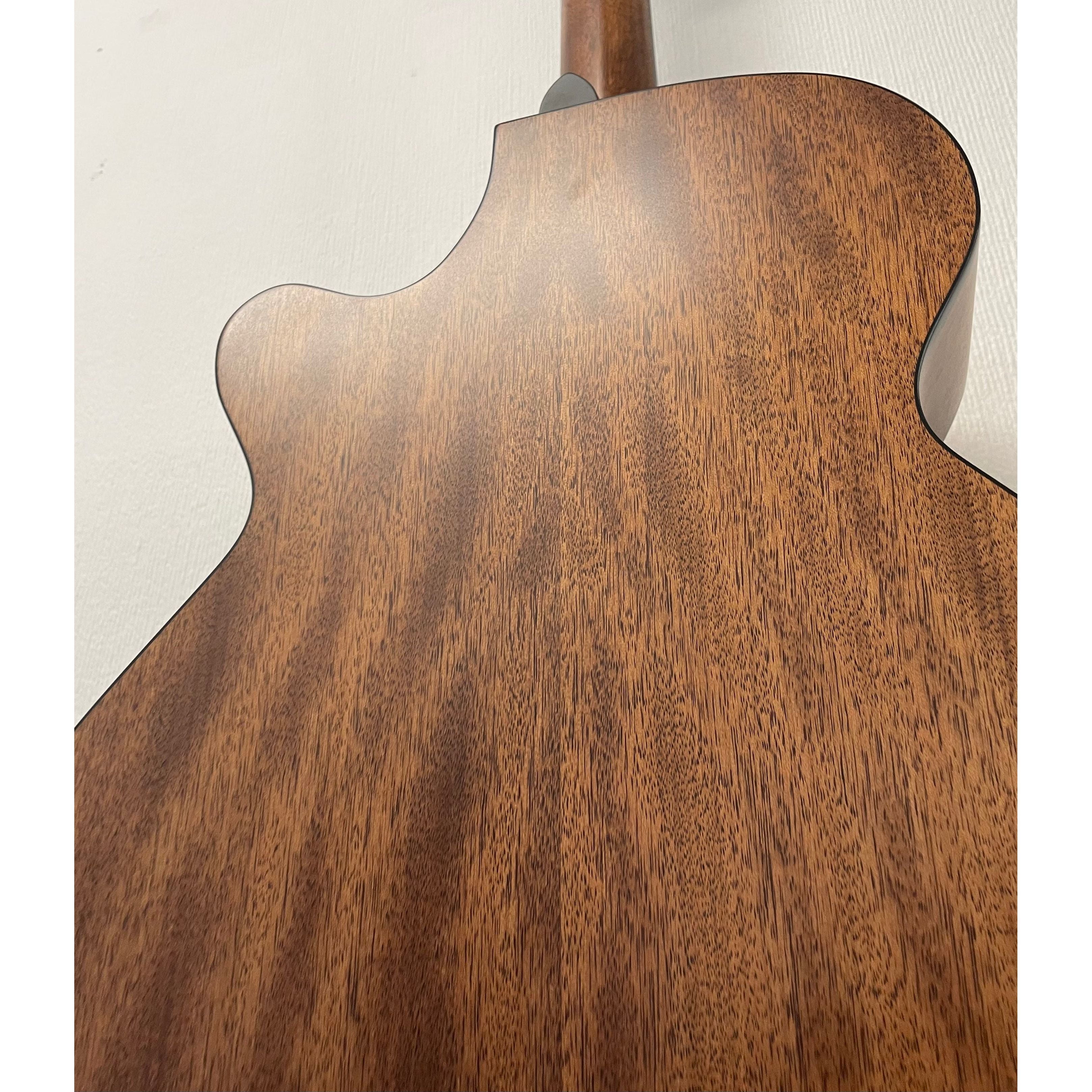 Cort Electro Acoustic Slimline Guitar SFX E NS in Natural Satin Finish Pre-Owned