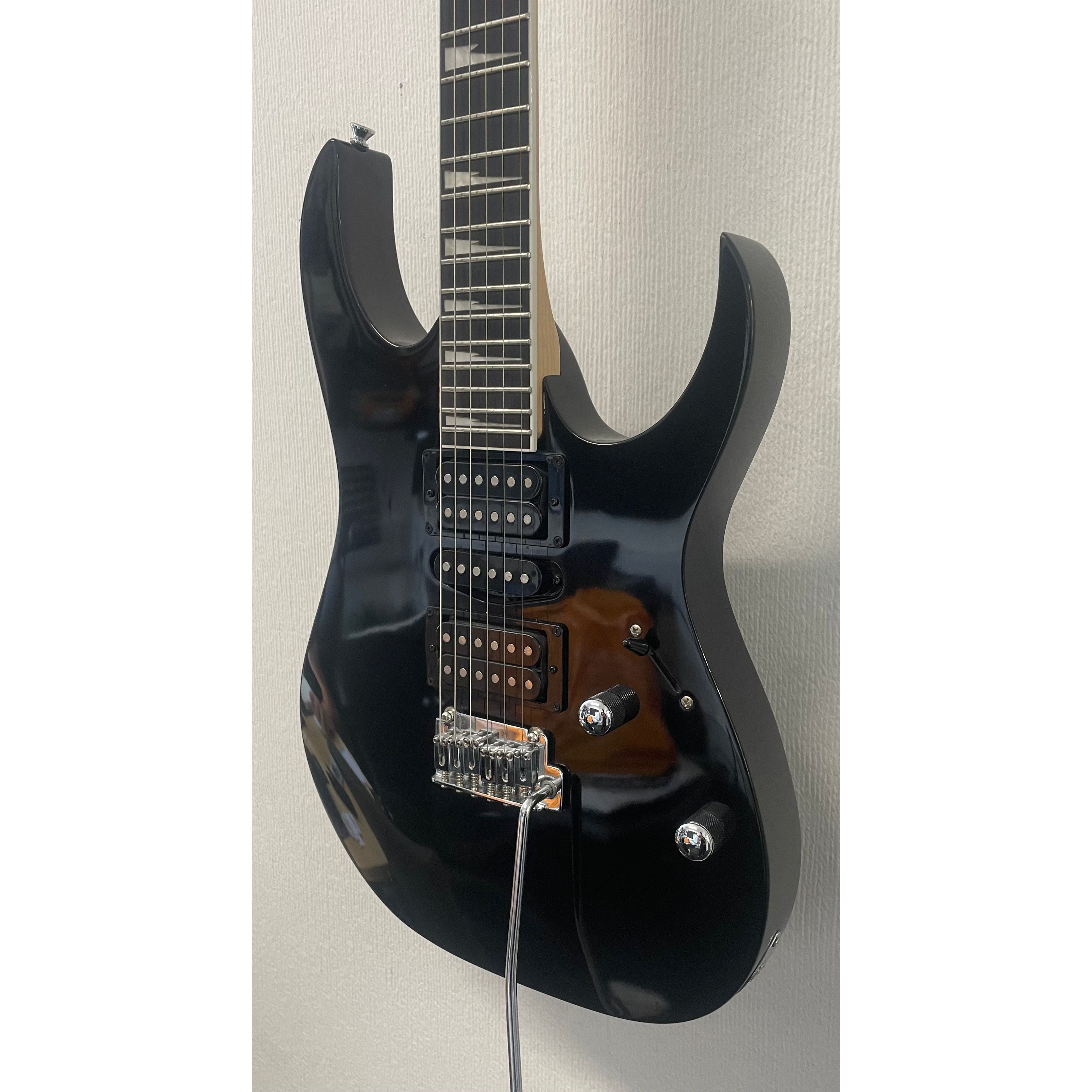 Ibanez Gio GRG170DX Electric Guitar in Black Night Pre-Owned