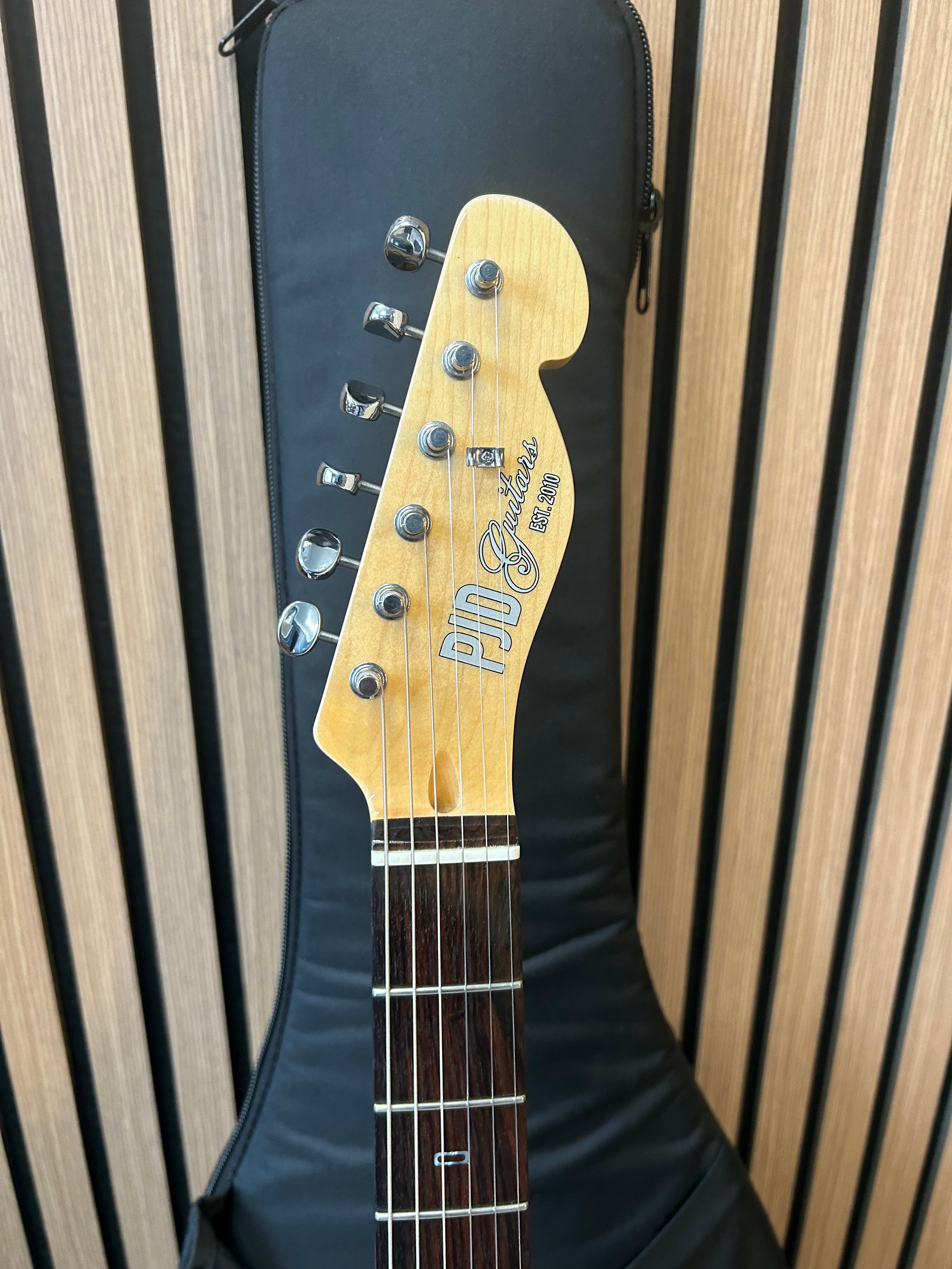 PJD Guitars York Orgin Series Standard in Midnight Black