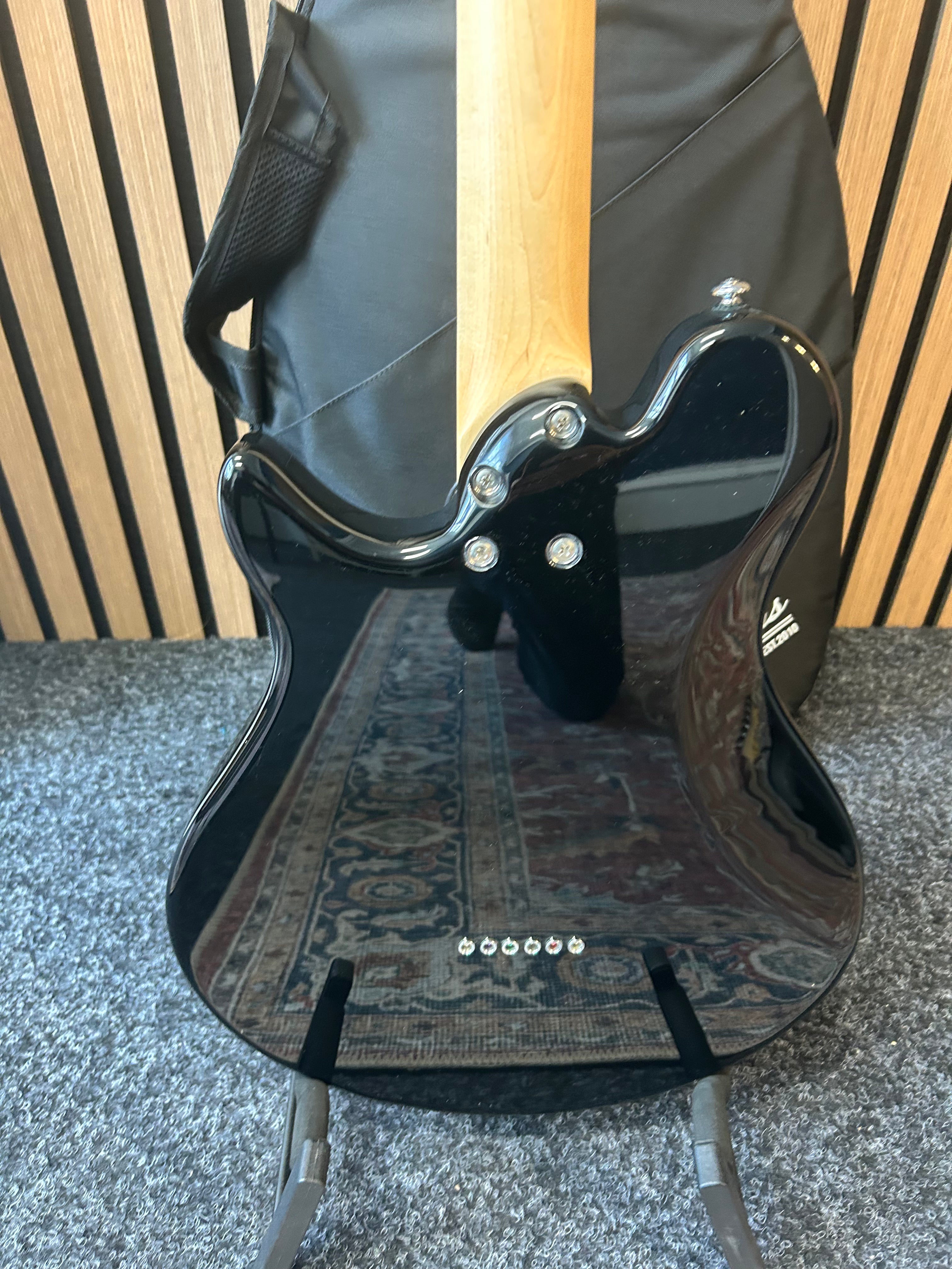 PJD Guitars York Orgin Series Standard in Midnight Black
