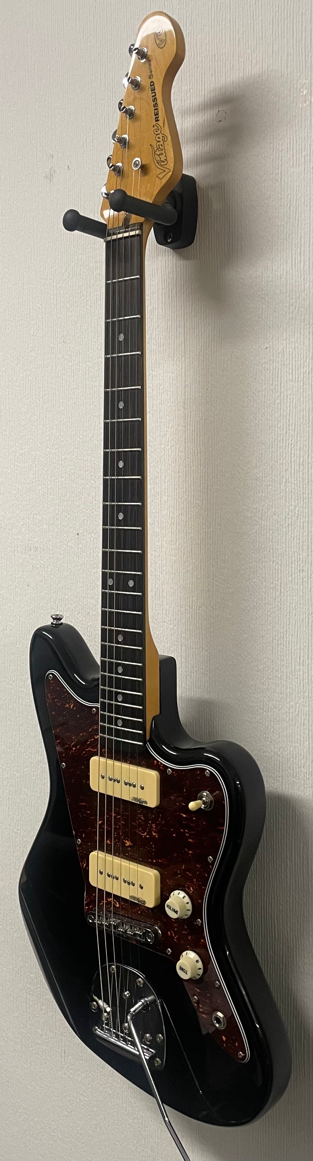 Vintage V65 ReIssued Series Vibrato Electric Guitar in Gloss Black Pre-Owned