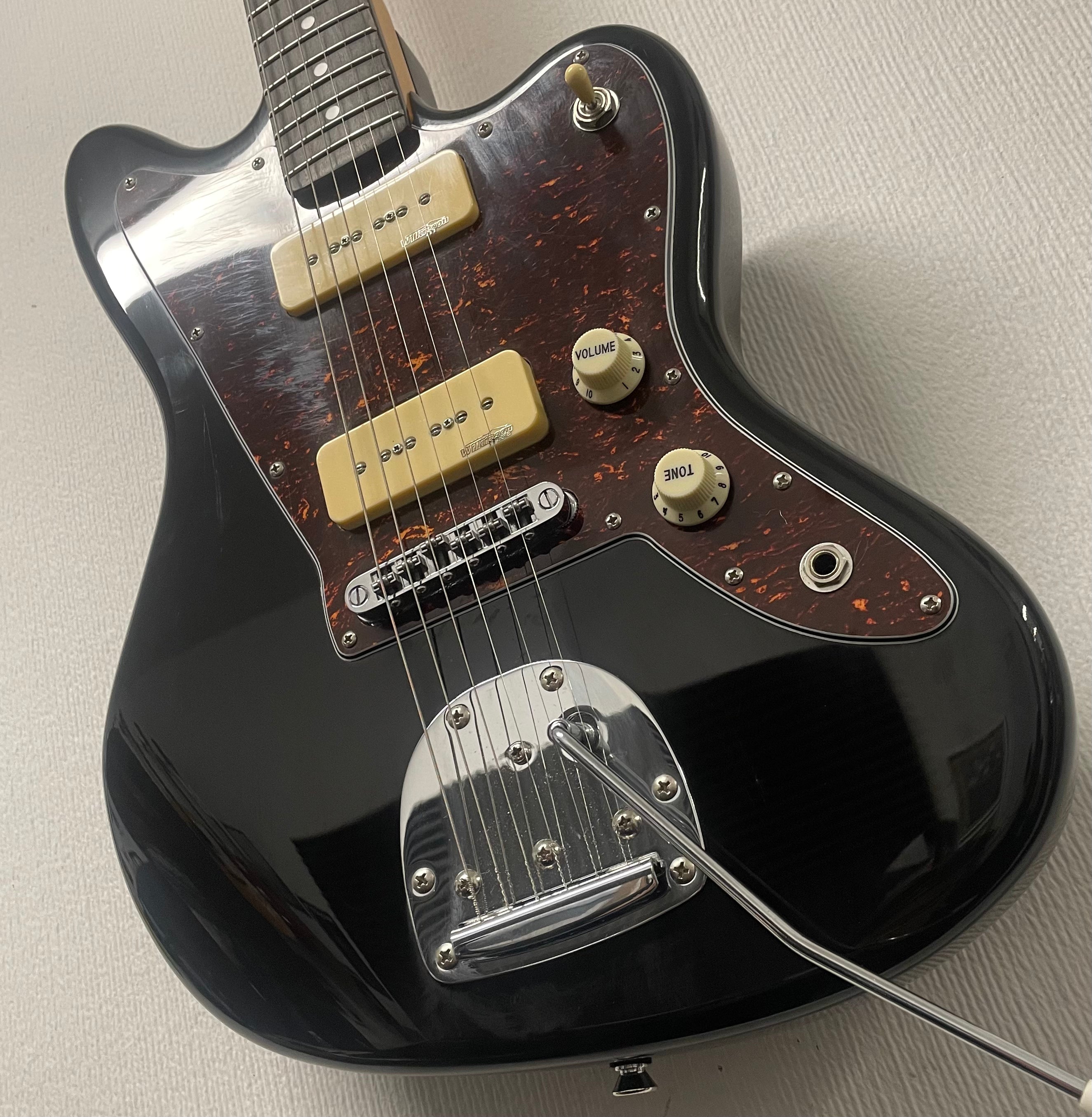 Vintage V65 ReIssued Series Vibrato Electric Guitar in Gloss Black Pre-Owned