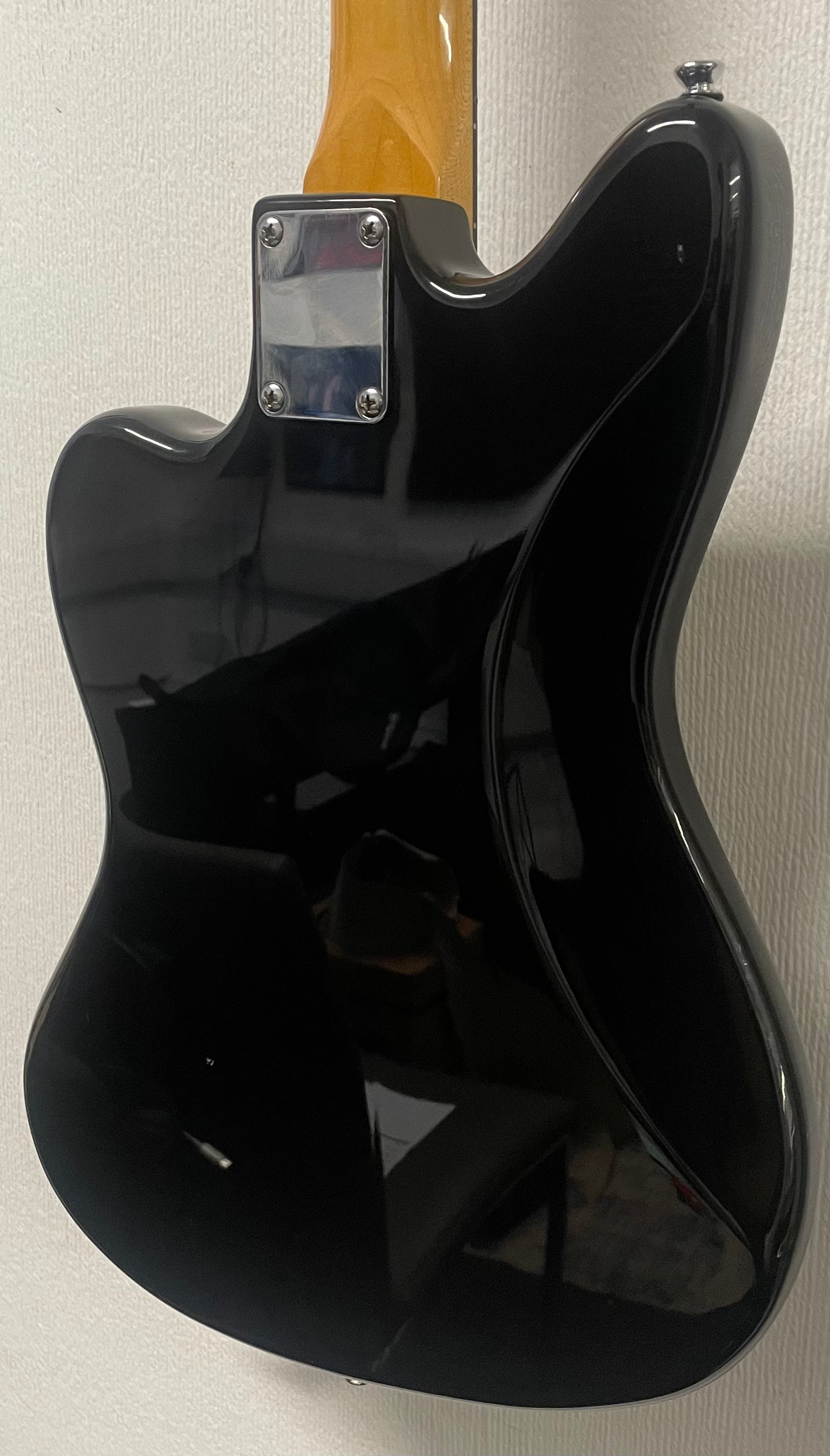 Vintage V65 ReIssued Series Vibrato Electric Guitar in Gloss Black Pre-Owned