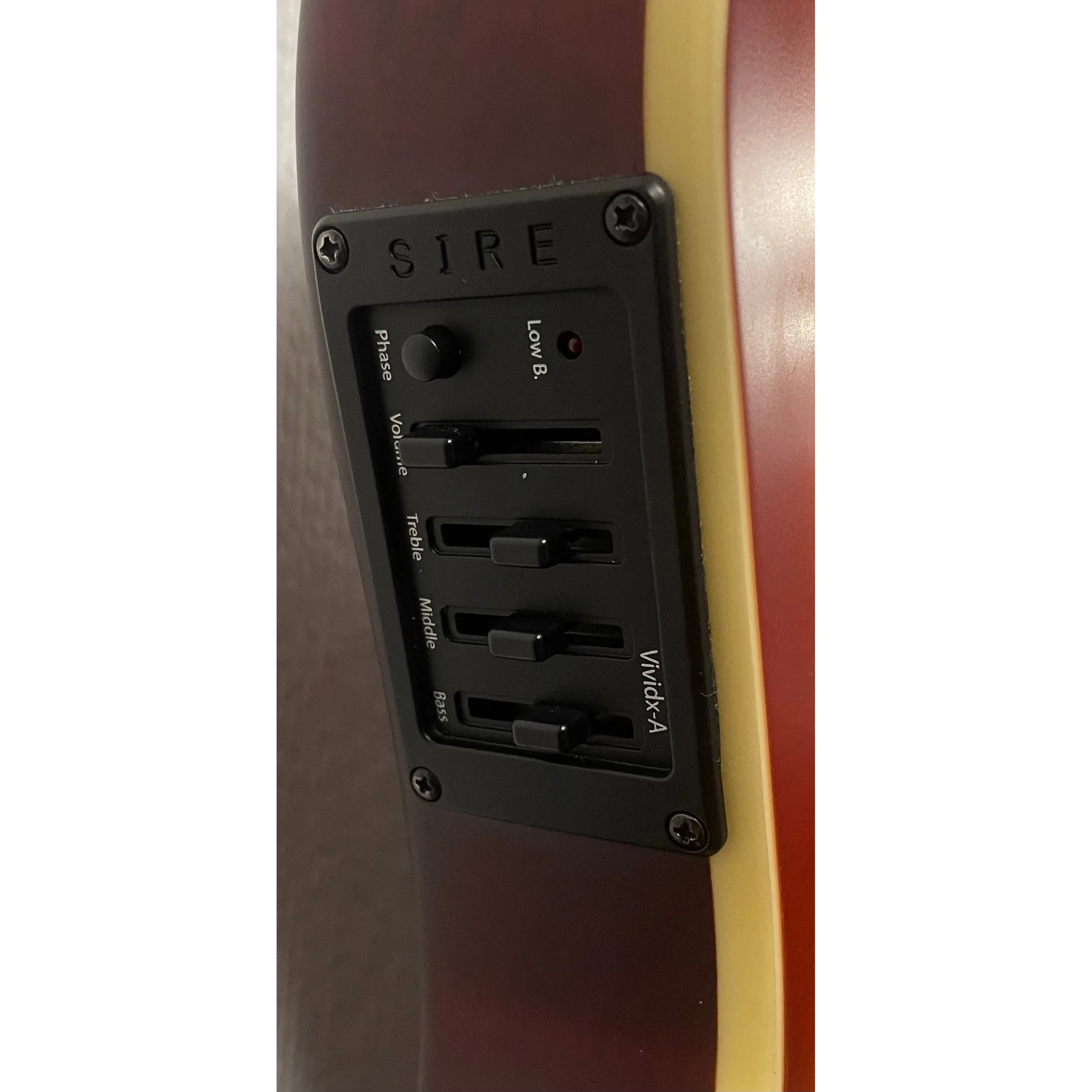 Larry Carlton G5A Acousticaster Hybrid Guitar in Tobacco Sunburst Pre-Owned