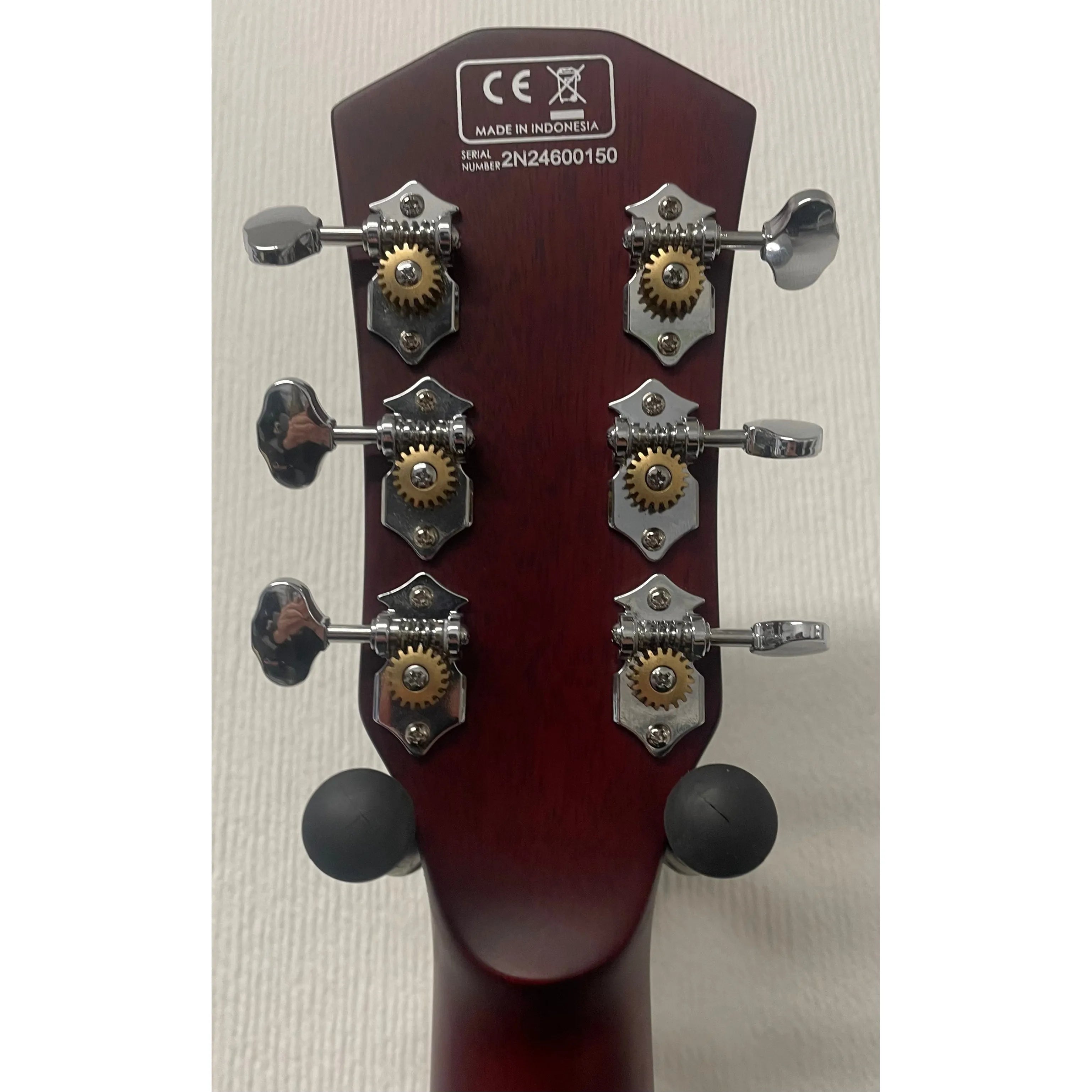 Larry Carlton G5A Acousticaster Hybrid Guitar in Tobacco Sunburst Pre-Owned