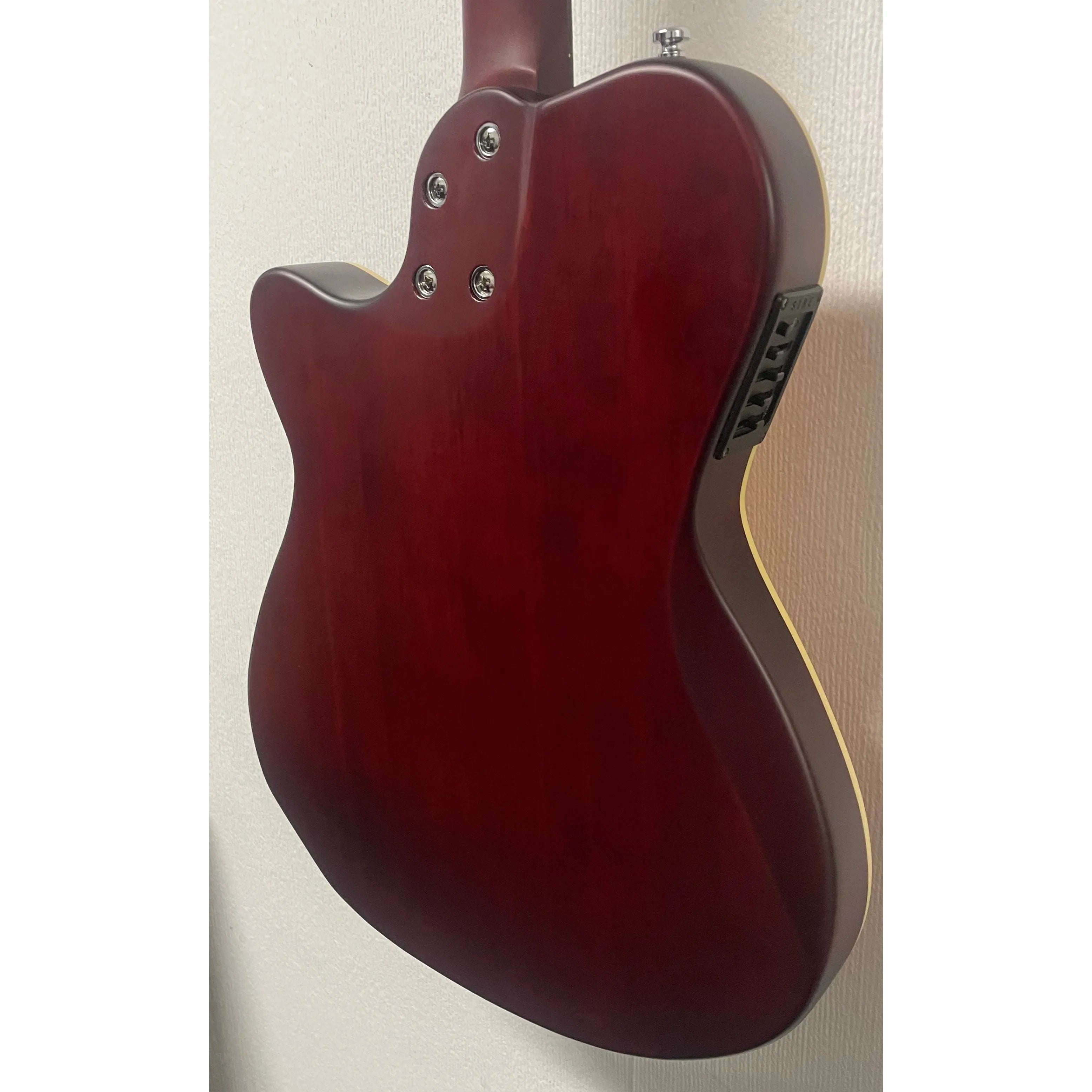 Larry Carlton G5A Acousticaster Hybrid Guitar in Tobacco Sunburst Pre-Owned