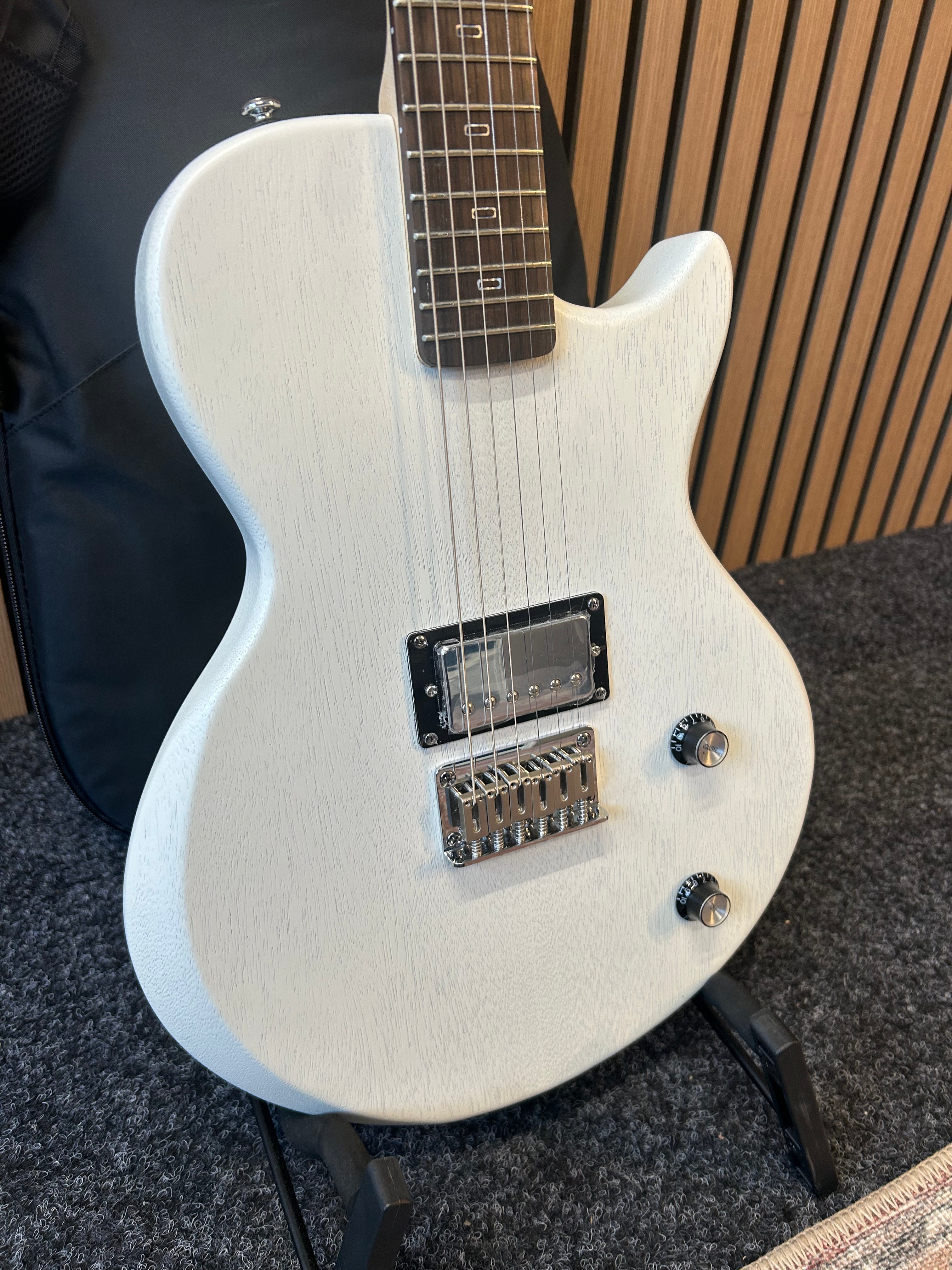 PJD Guitars Carey Orgin Series Apprentice in Cream Soda