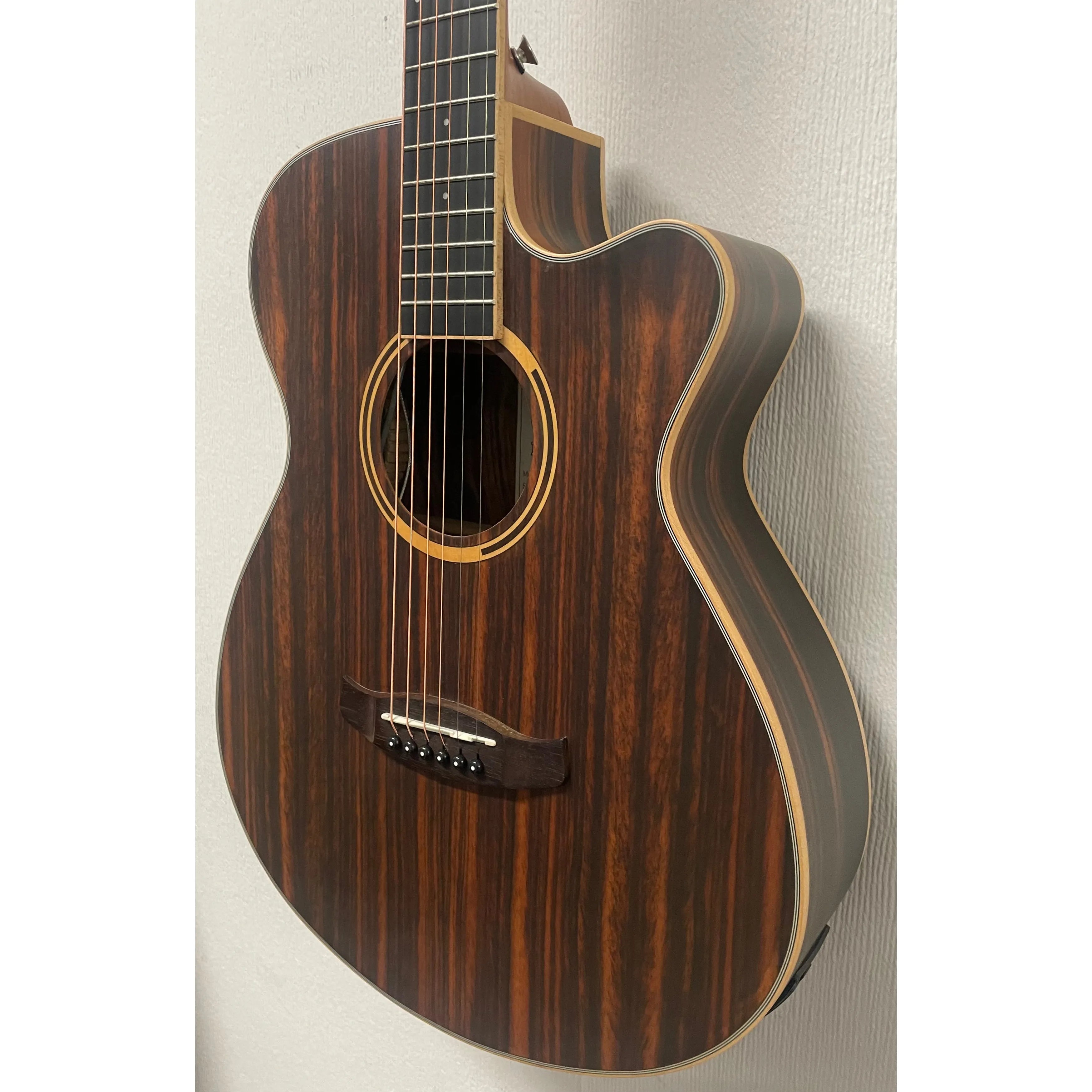 Tanglewood Super Folk Discovery DBT SFCE AEB Electro-Acoustic Guitar with Styrofoam Case Pre-Owned