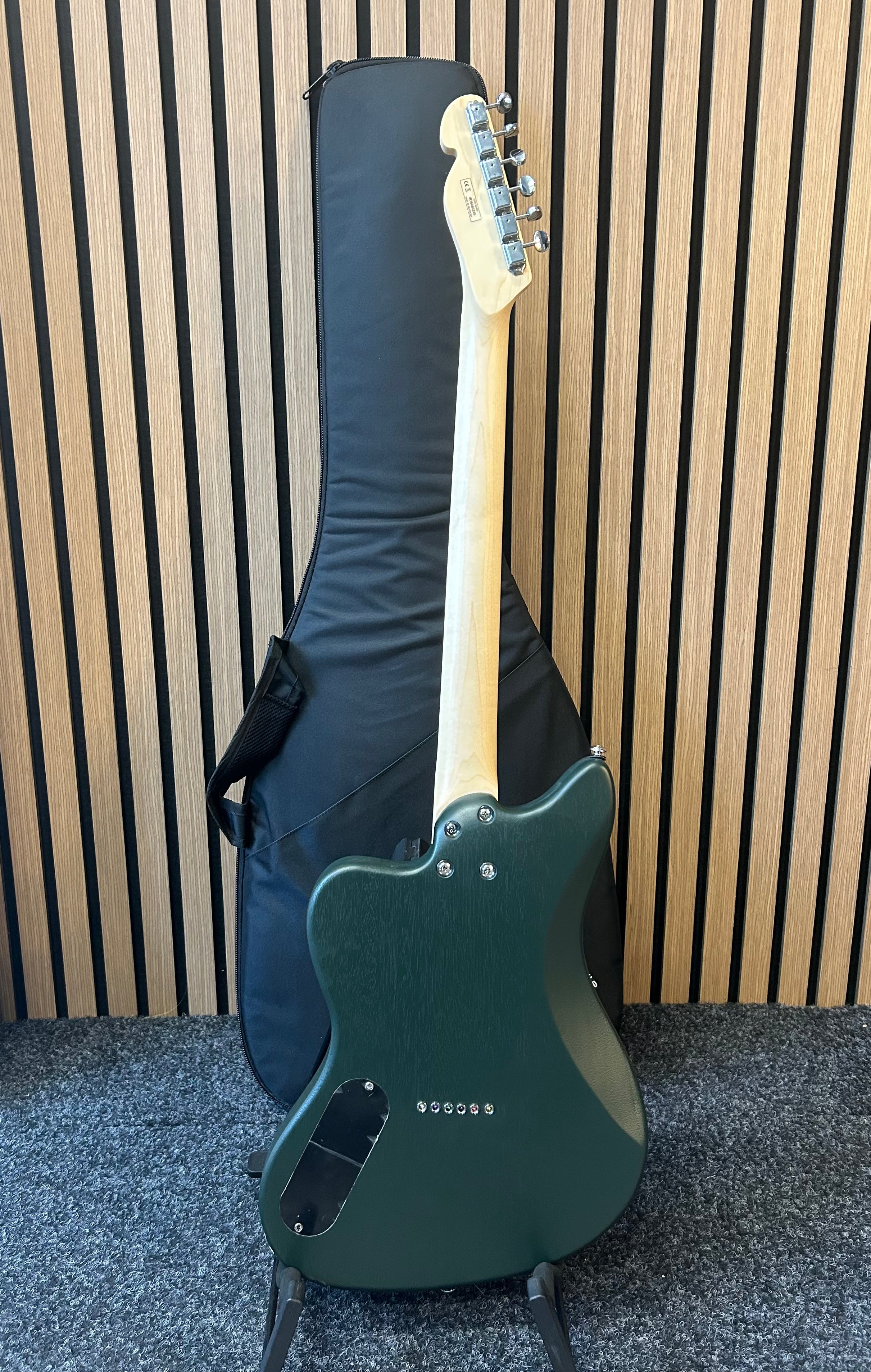 PJD Guitars St. John Orgin Series Apprentice in Nato Olive