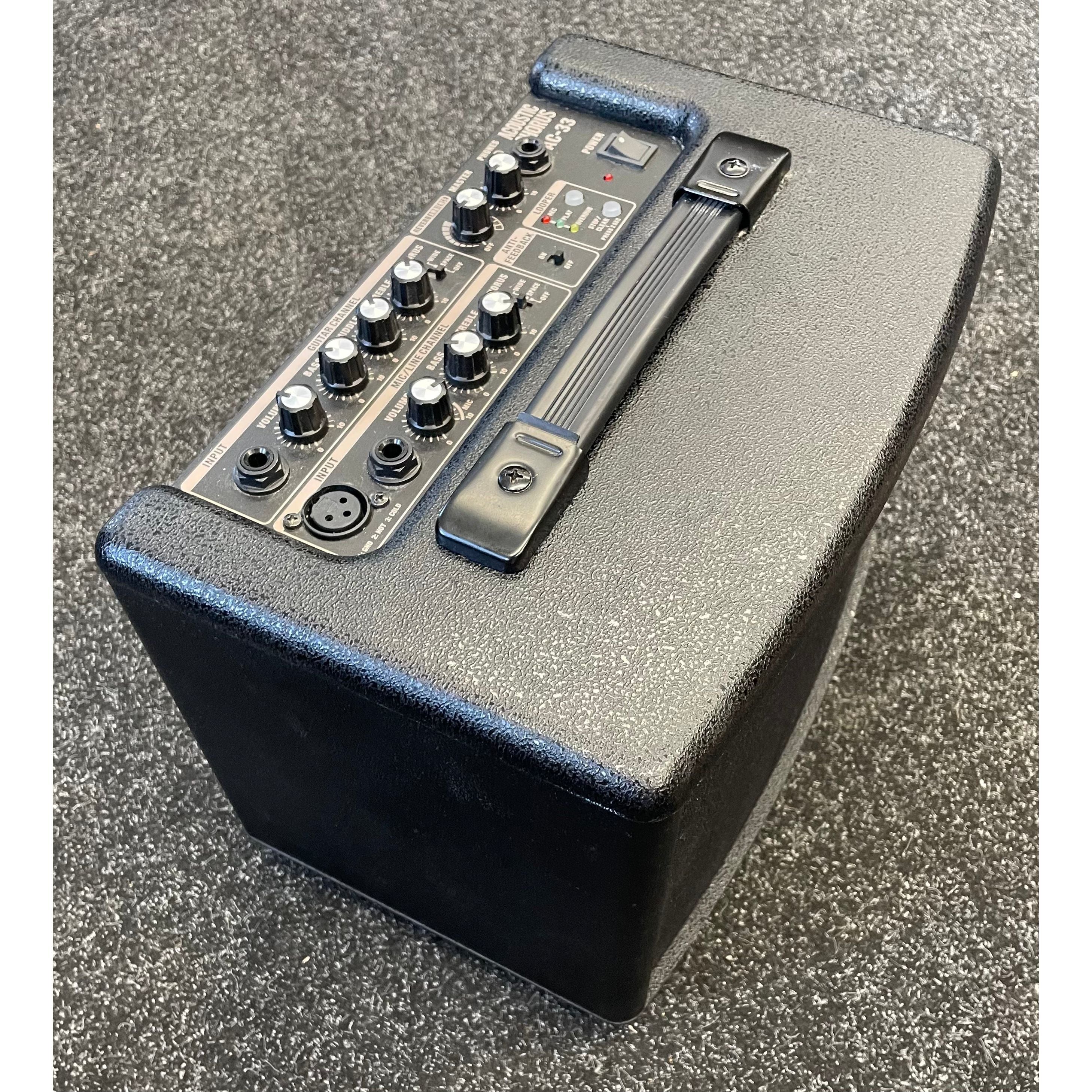 Roland AC33 Acoustic Chorus Battery Operated Portable Acoustic Amplifier Pre-Owned