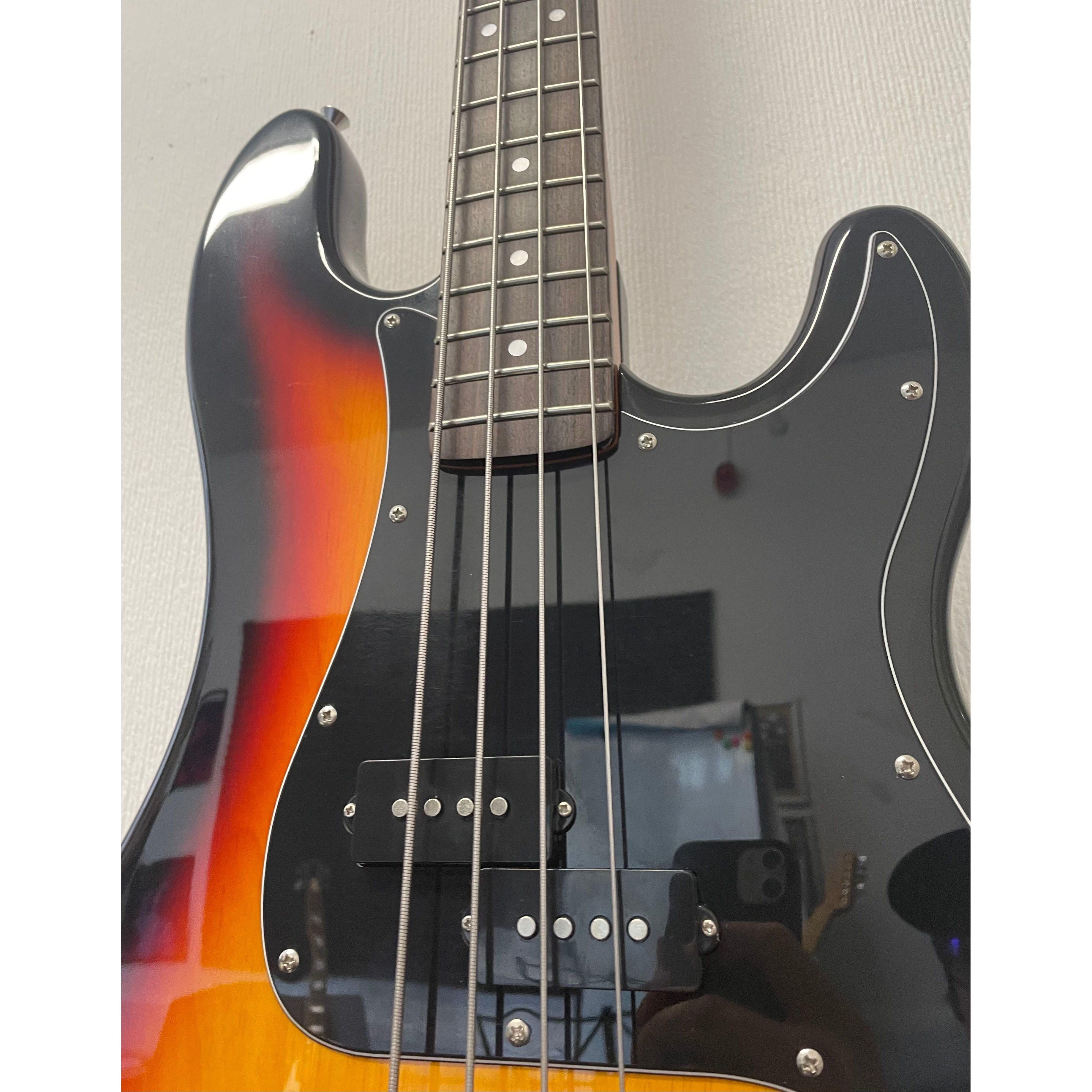 SX PJ-Style Bass Guitar VTG Series in Sunburst fitted with Flatwound Strings Pre-Owned